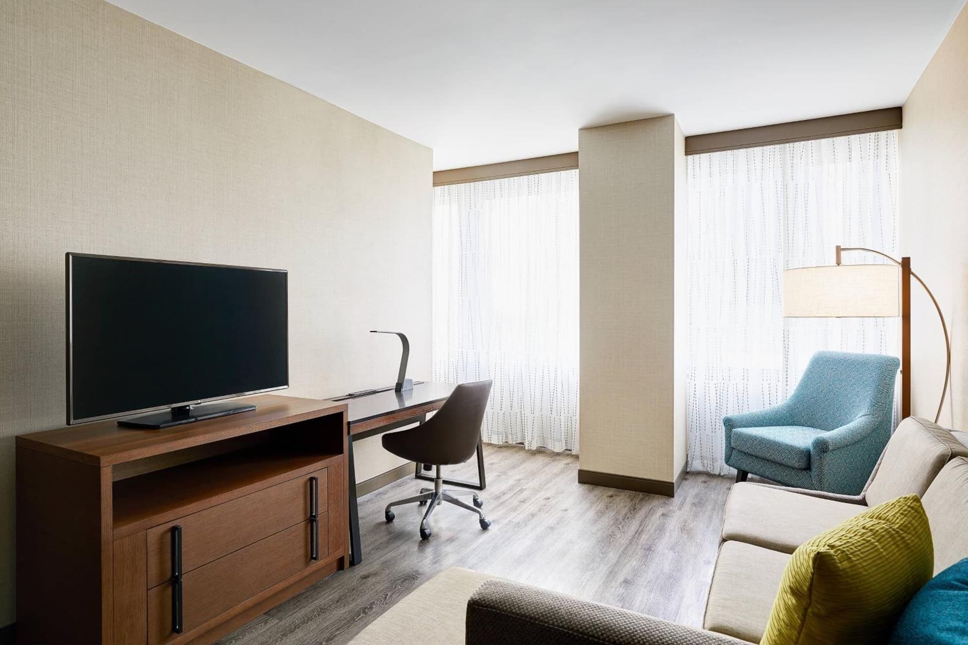 Residence Inn by Marriott Dallas Downtown gallery photo in Dallas, TX — image 20