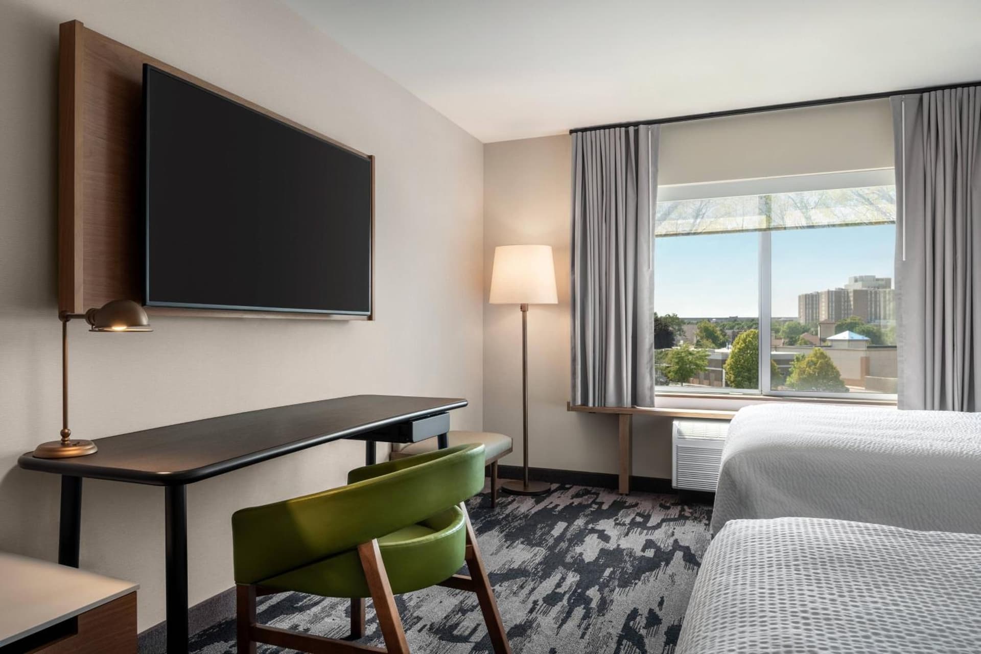 Fairfield Inn & Suites by Marriott Milwaukee West gallery photo in West Milwaukee, WI — image 20