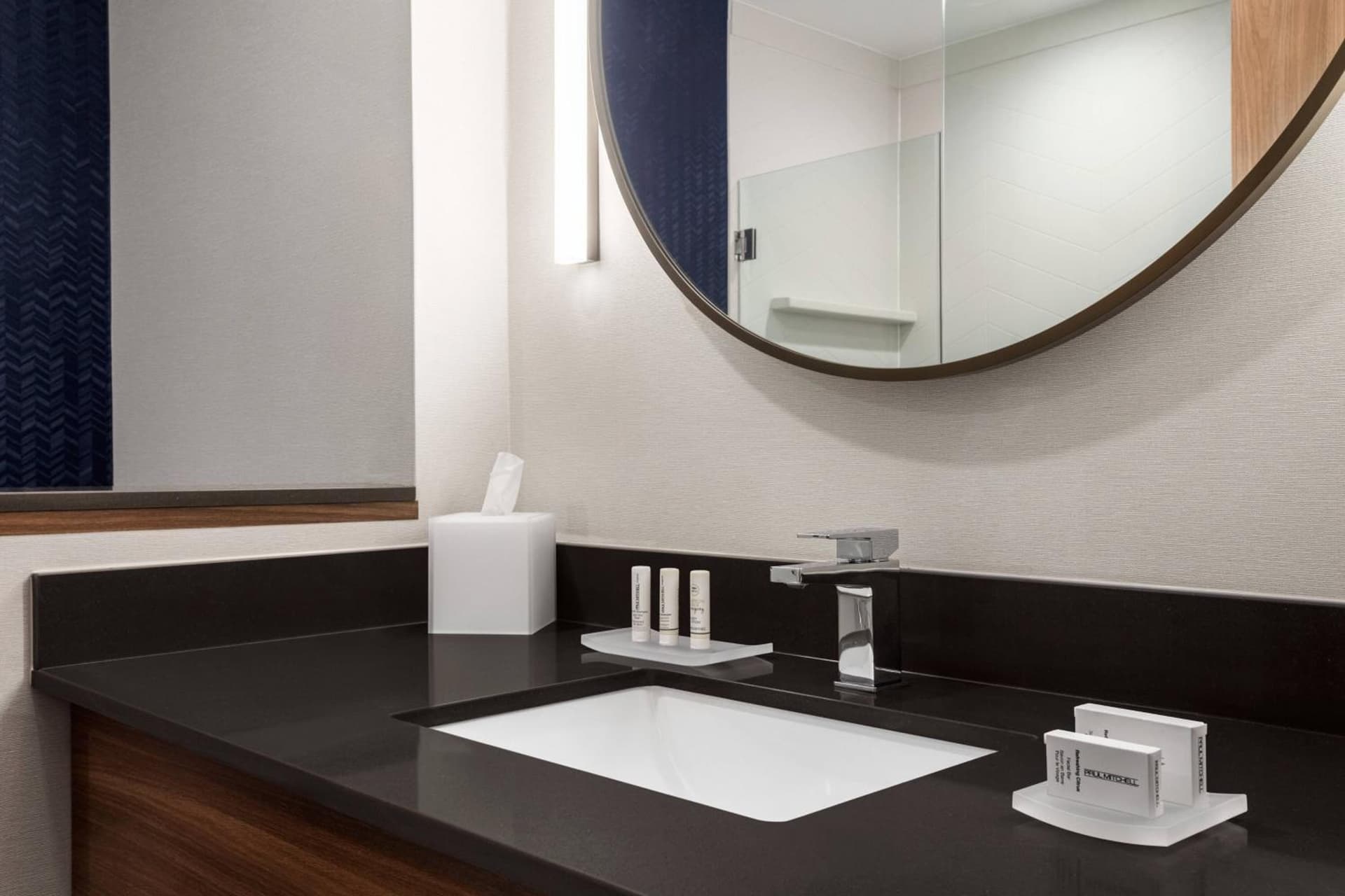 Fairfield Inn & Suites by Marriott Milwaukee West gallery photo in West Milwaukee, WI — image 23