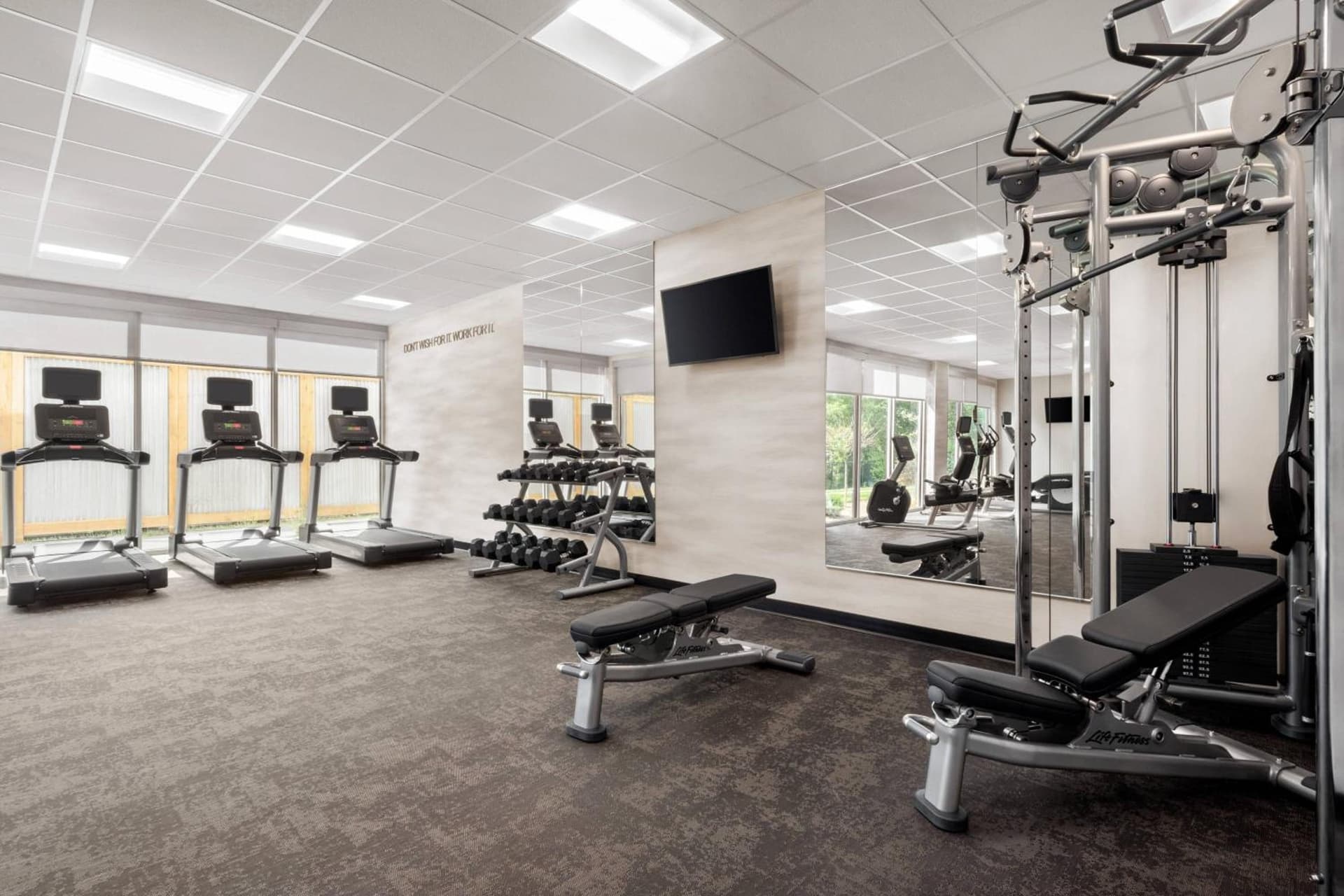 Fairfield Inn & Suites by Marriott Milwaukee West gallery photo in West Milwaukee, WI — image 26