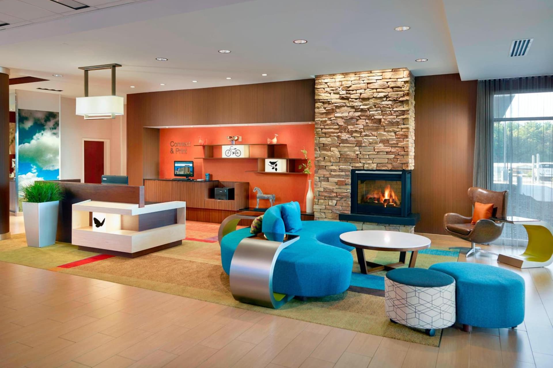 Fairfield Inn & Suites by Marriott Hendersonville Flat Rock interior in Flat Rock, NC — gallery photo 2