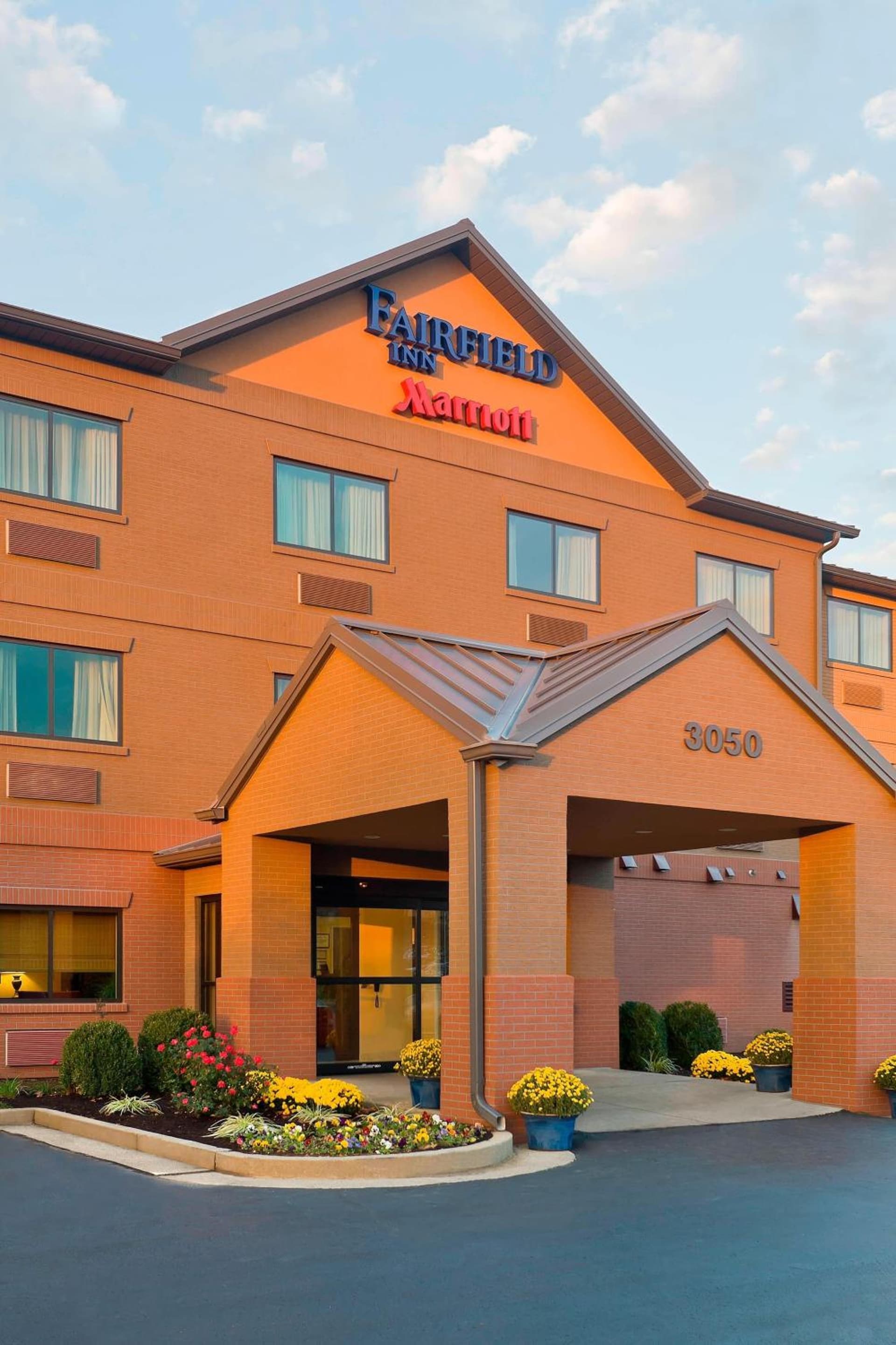 Fairfield Inn & Suites Lexington Keeneland Airport interior in Lexington, KY — gallery photo 2