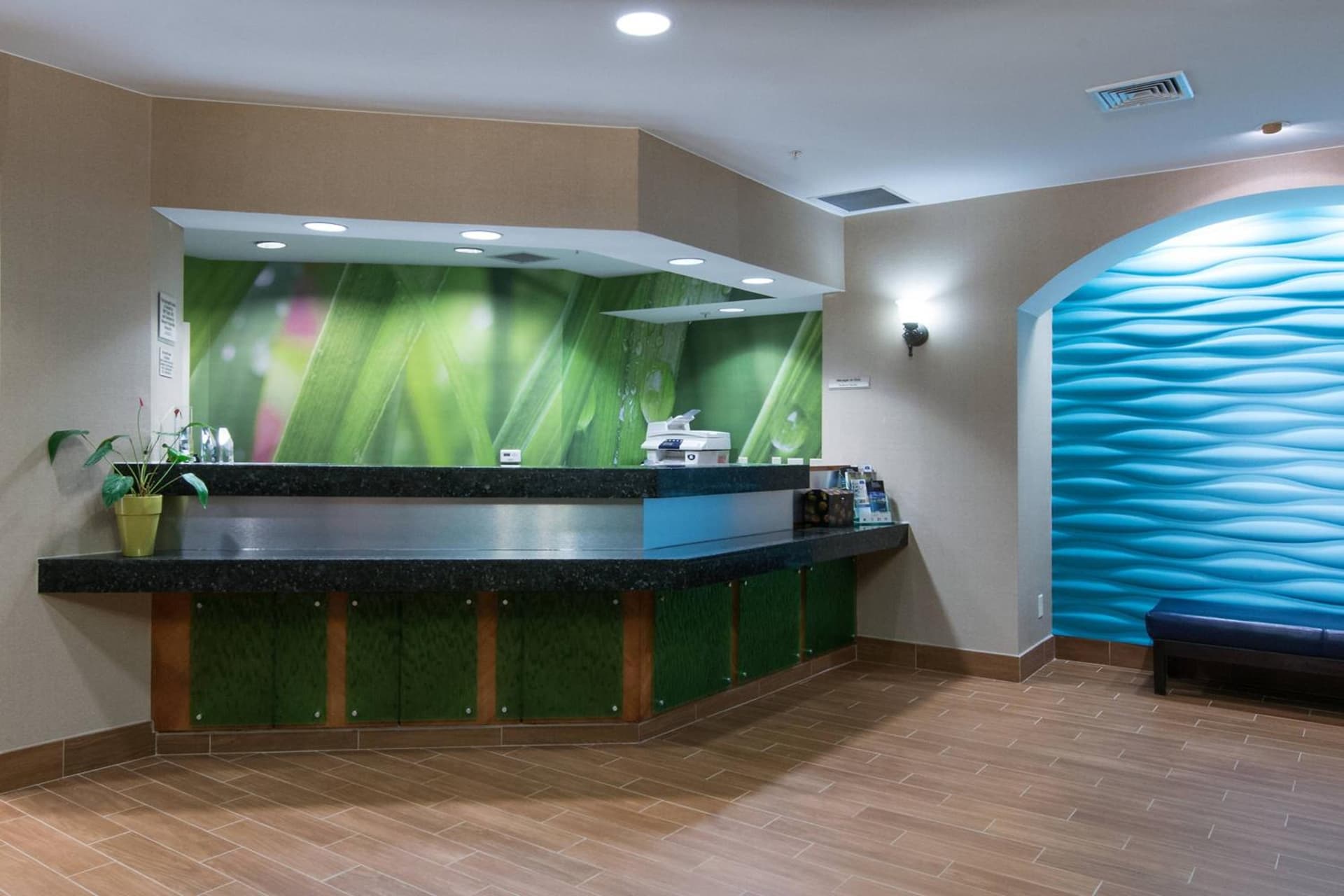SpringHill Suites by Marriott Greensboro interior in Greensboro, NC — gallery photo 2