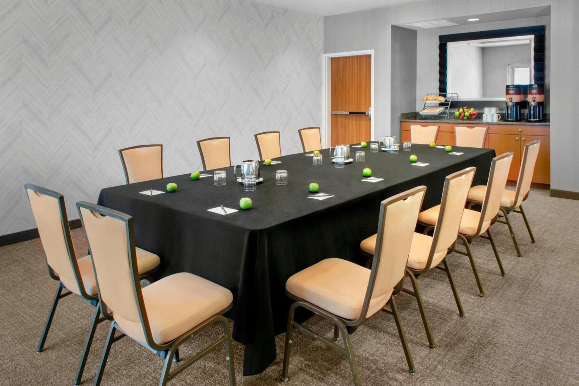 SpringHill Suites Long Island Brookhaven gallery photo in Bellport, NY — image 7