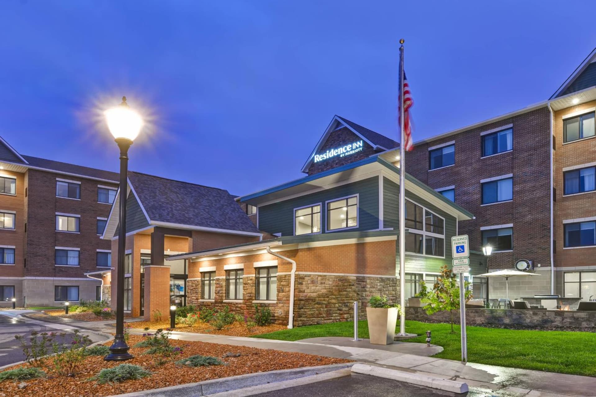 Residence Inn by Marriott Cleveland Airport/Middleburg Heights gallery photo in Middleburg Heights, OH — image 26