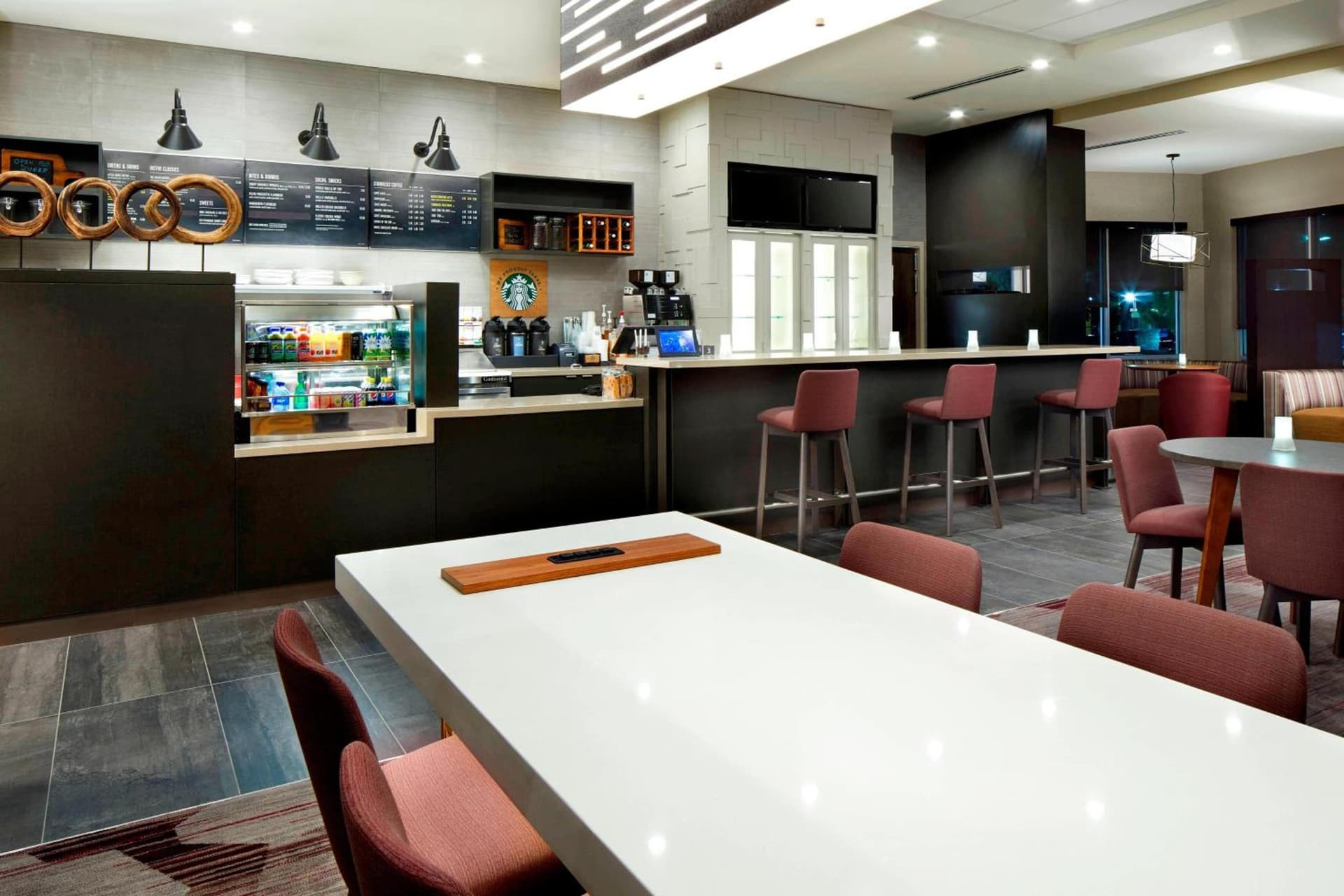 Courtyard by Marriott Houston Intercontinental Airport gallery photo in Houston, TX — image 31