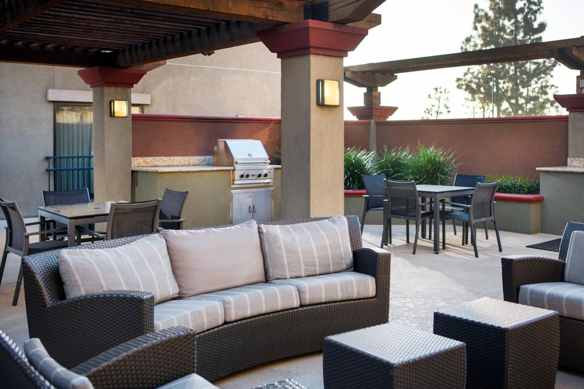 Residence Inn Los Angeles Burbank/Downtown gallery photo in Burbank, CA — image 5