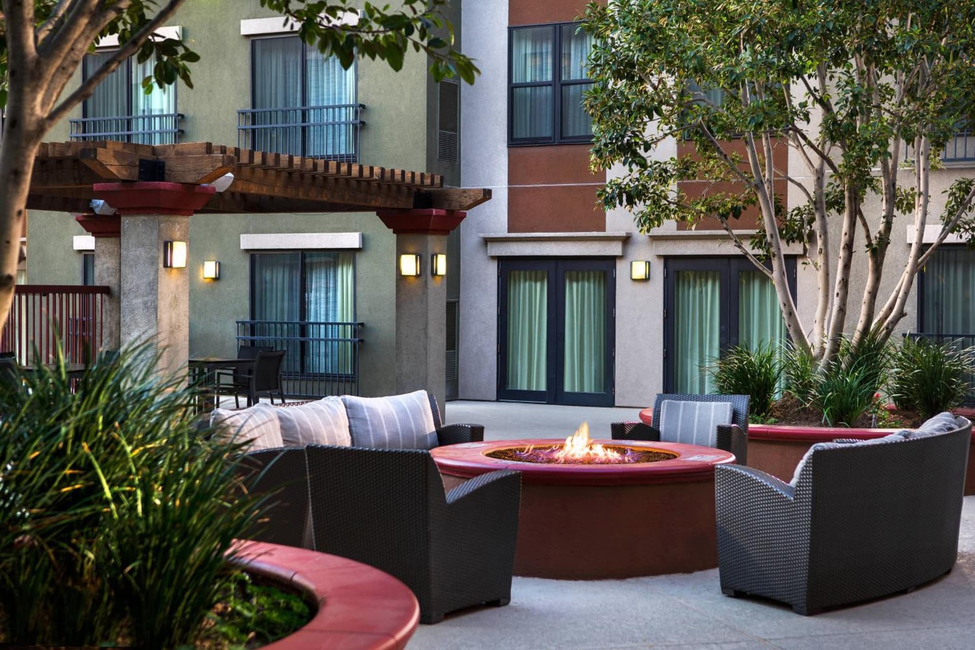 Residence Inn Los Angeles Burbank/Downtown gallery photo in Burbank, CA — image 32