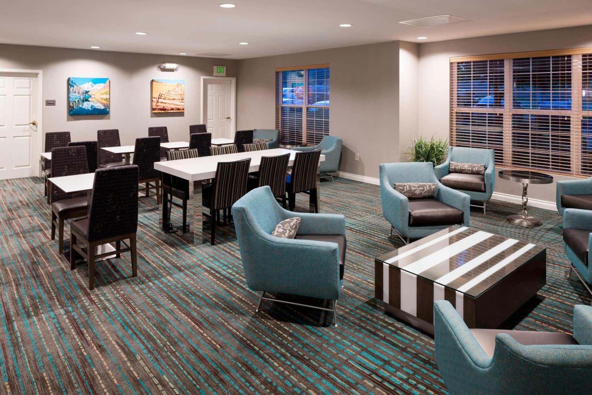 Residence Inn Denver Highlands Ranch interior in Highlands Ranch, CO — gallery photo 2