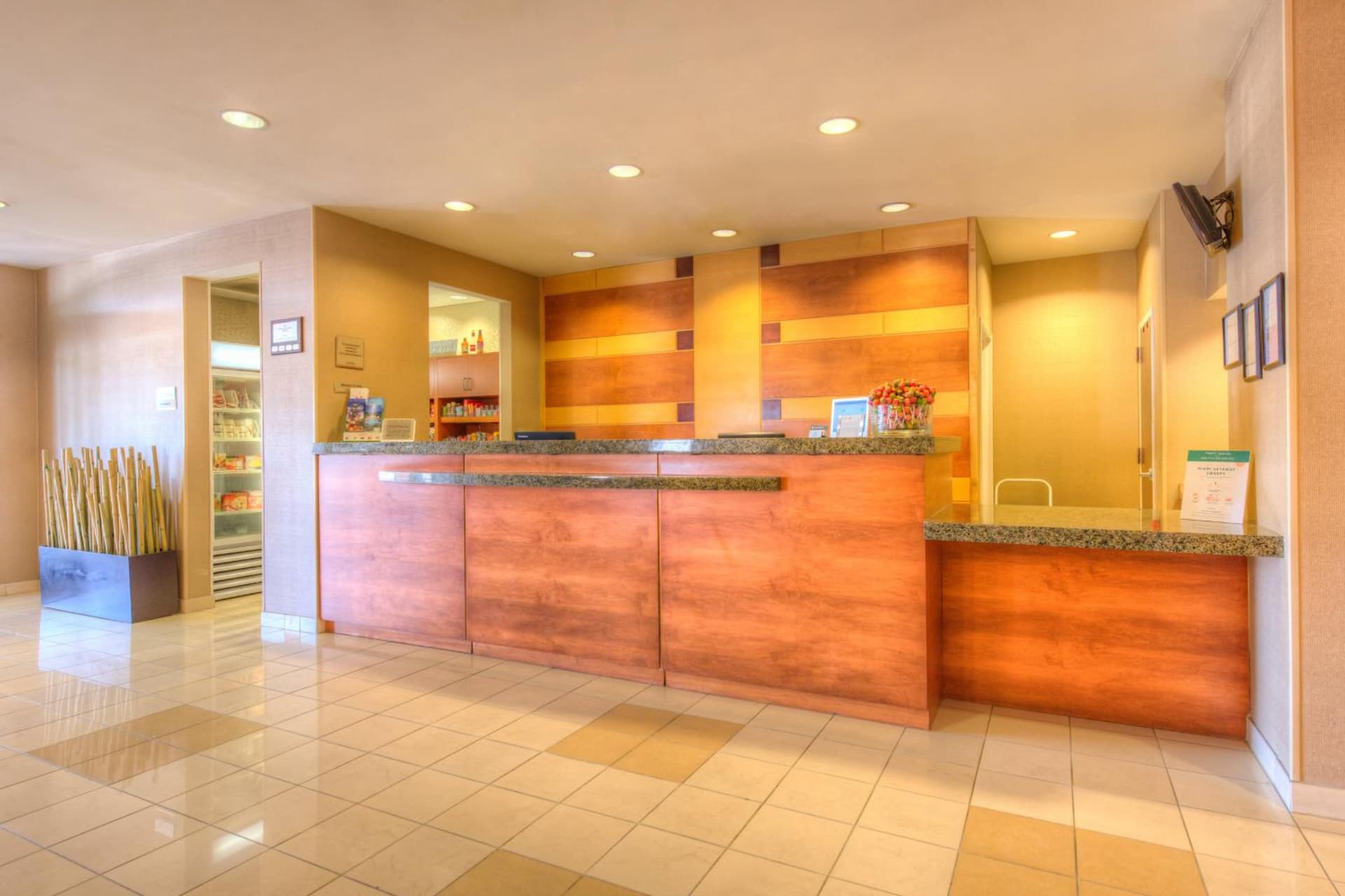 SpringHill Suites Arundel Mills BWI Airport interior in Hanover, MD — gallery photo 2
