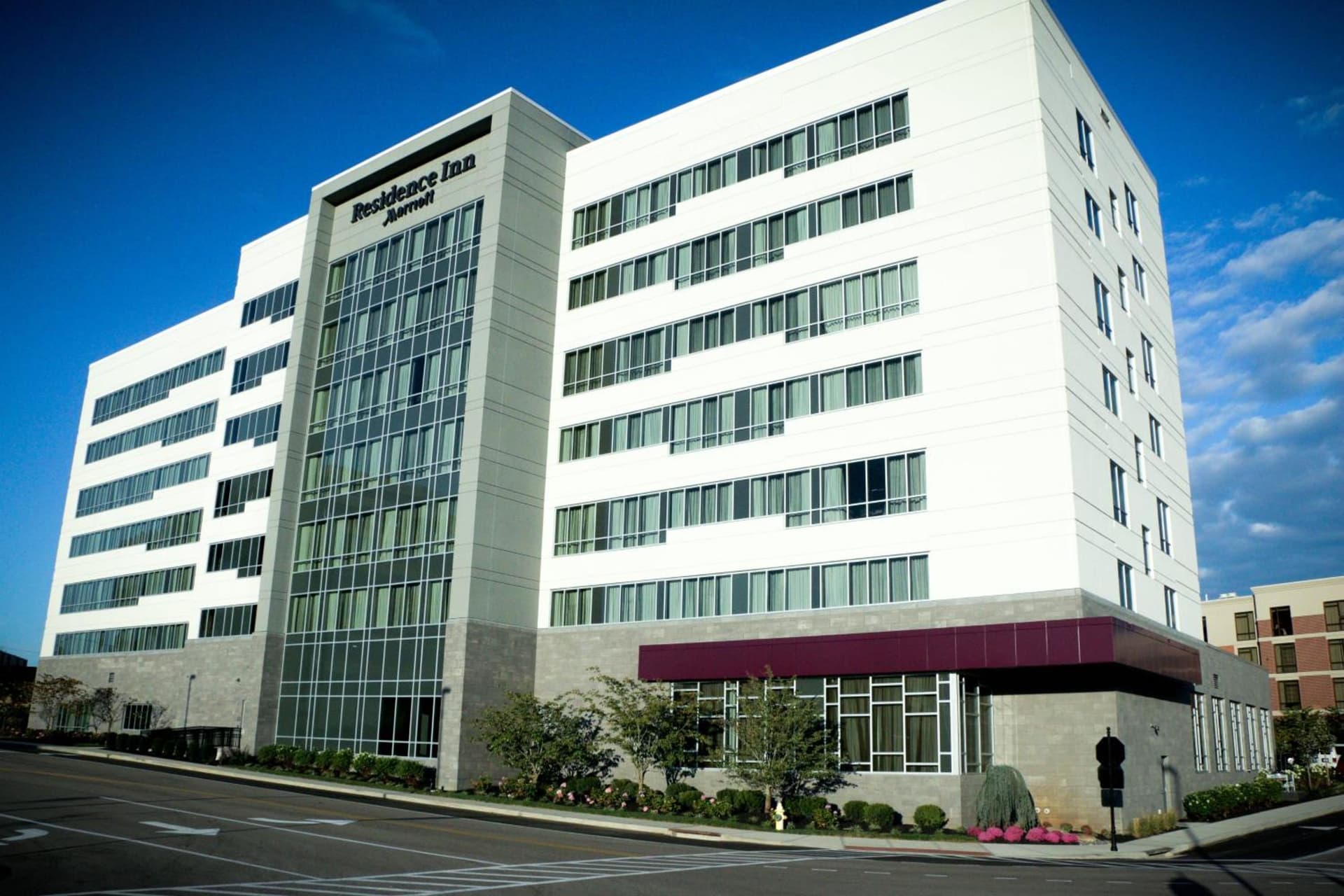 Residence Inn by Marriott Cincinnati Midtown/Rookwood featured exterior or lobby in Cincinnati, OH — similar hotel