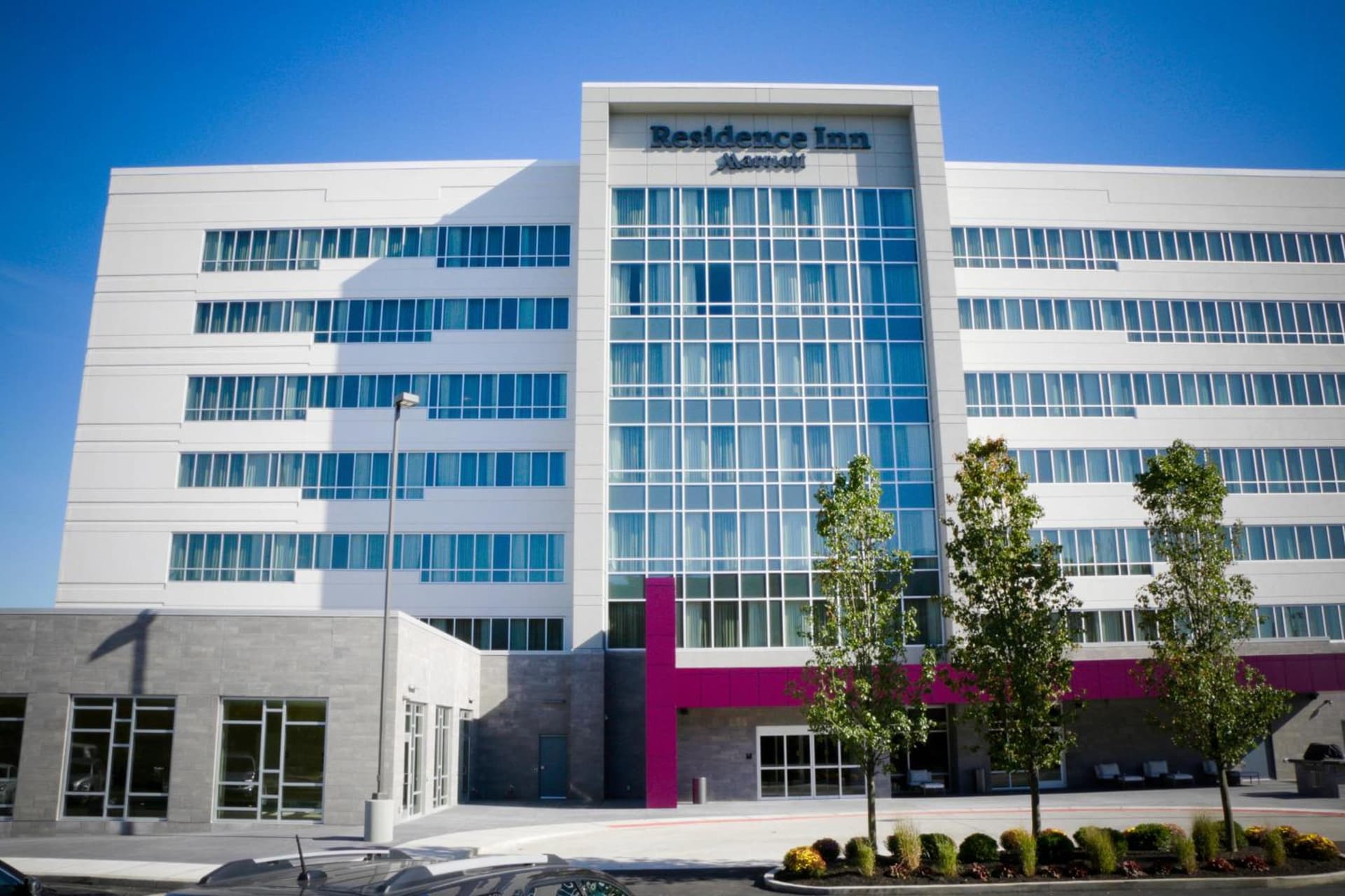 Residence Inn by Marriott Cincinnati Midtown/Rookwood interior in Cincinnati, OH — gallery photo 2