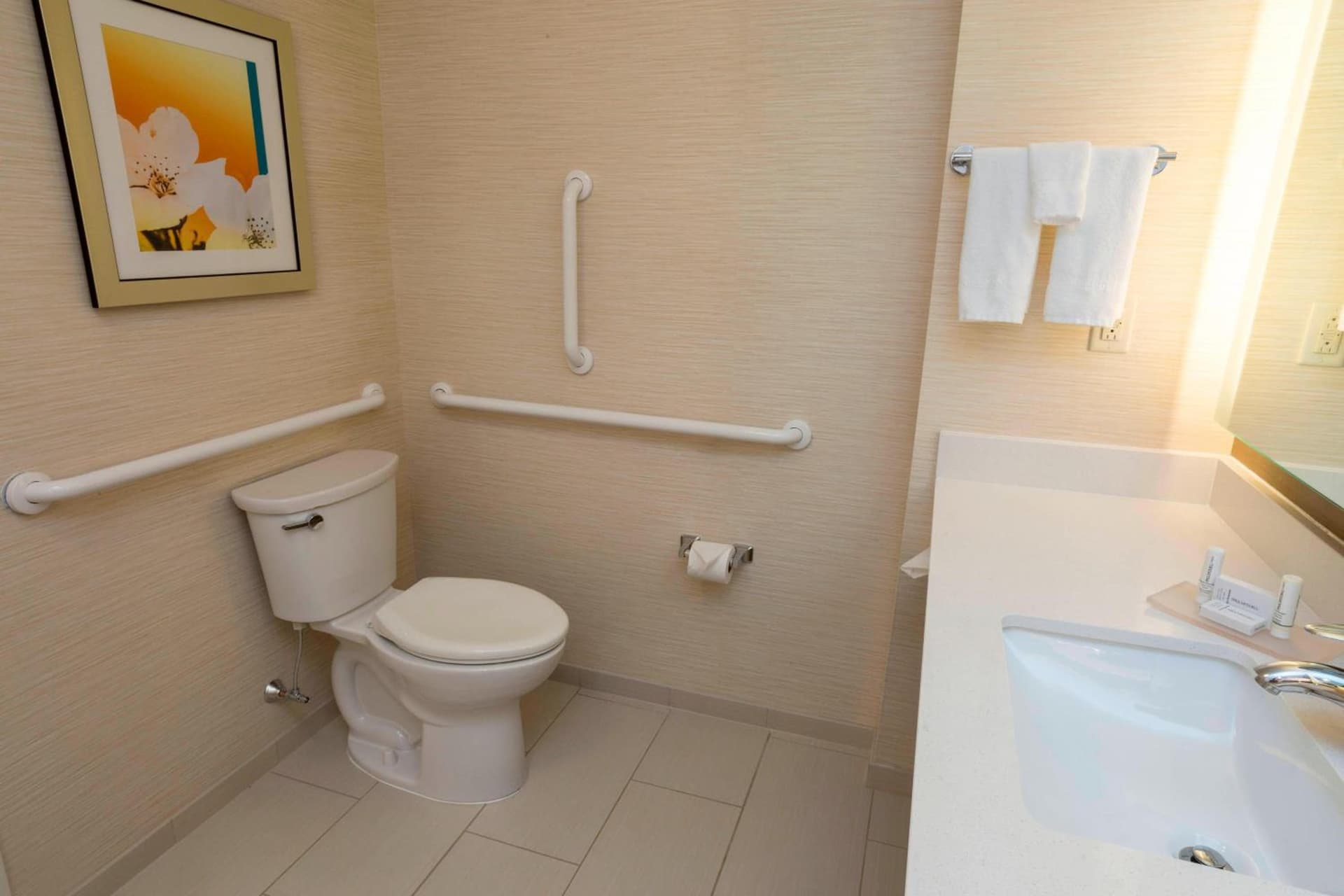 Fairfield Inn & Suites by Marriott Geneva Finger Lakes property views in Geneva, NY — gallery photo 3