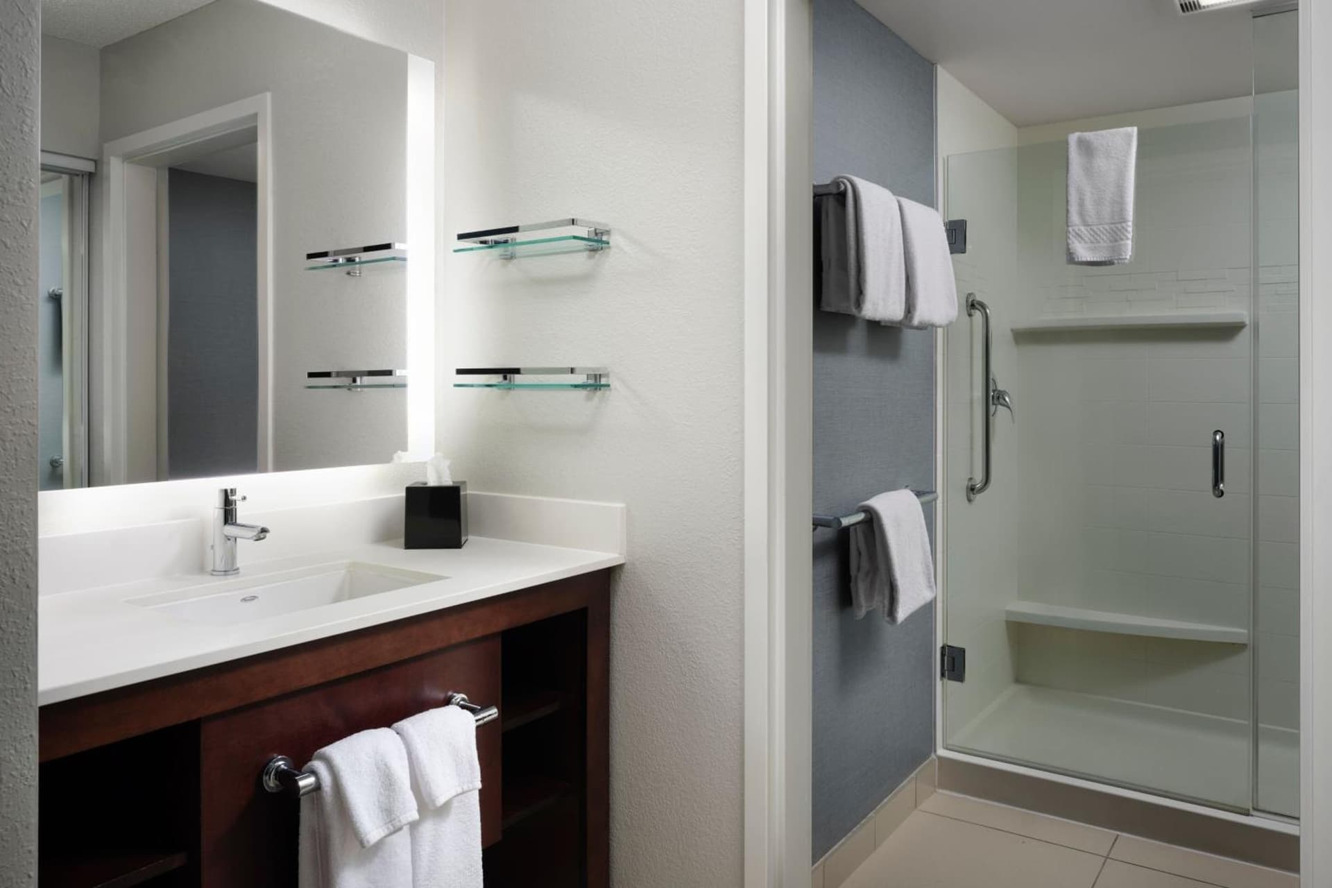 Residence Inn by Marriott Grand Rapids Airport gallery photo in Grand Rapids, MI — image 9