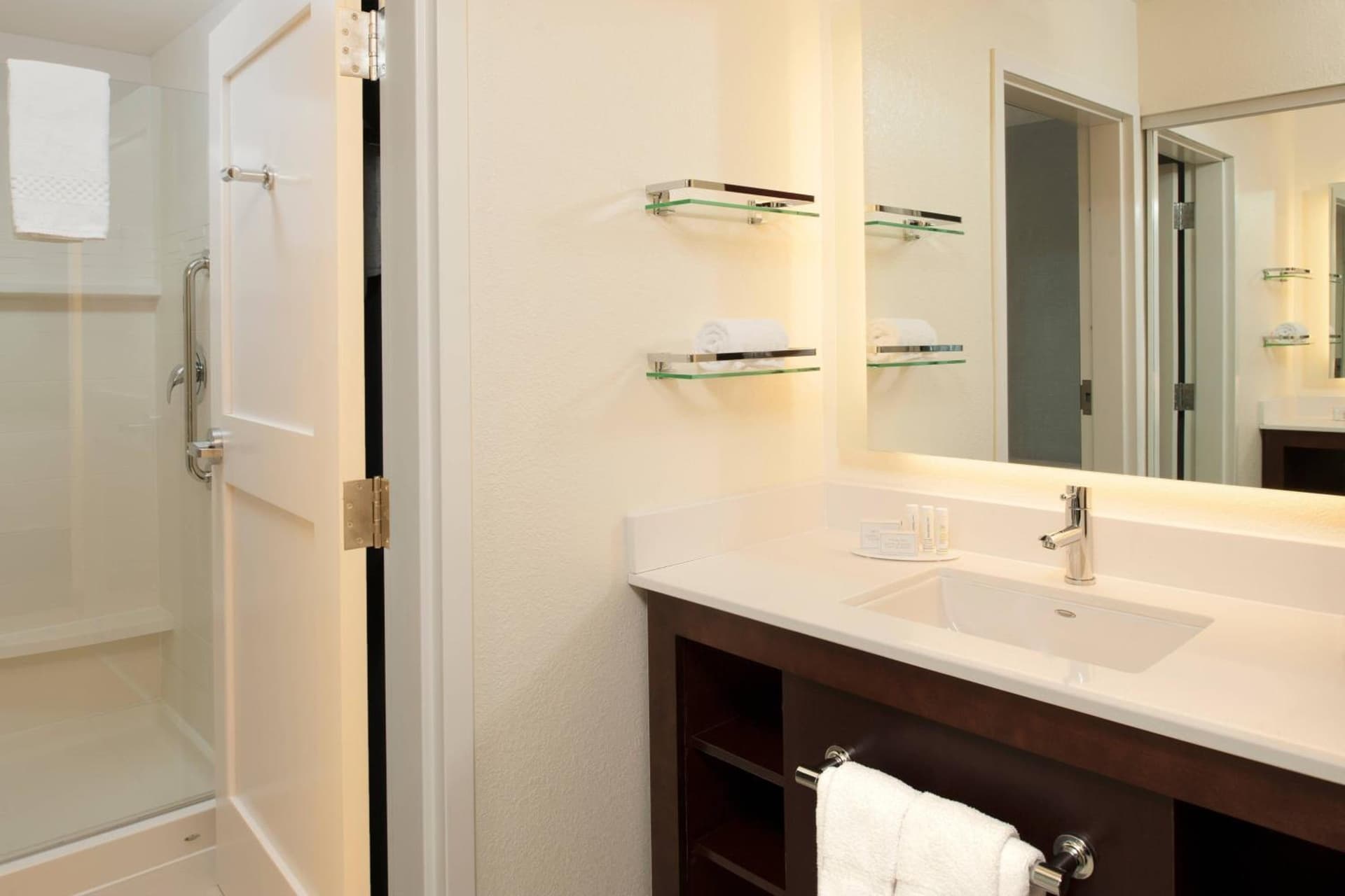 Residence Inn by Marriott Grand Rapids Airport gallery photo in Grand Rapids, MI — image 11
