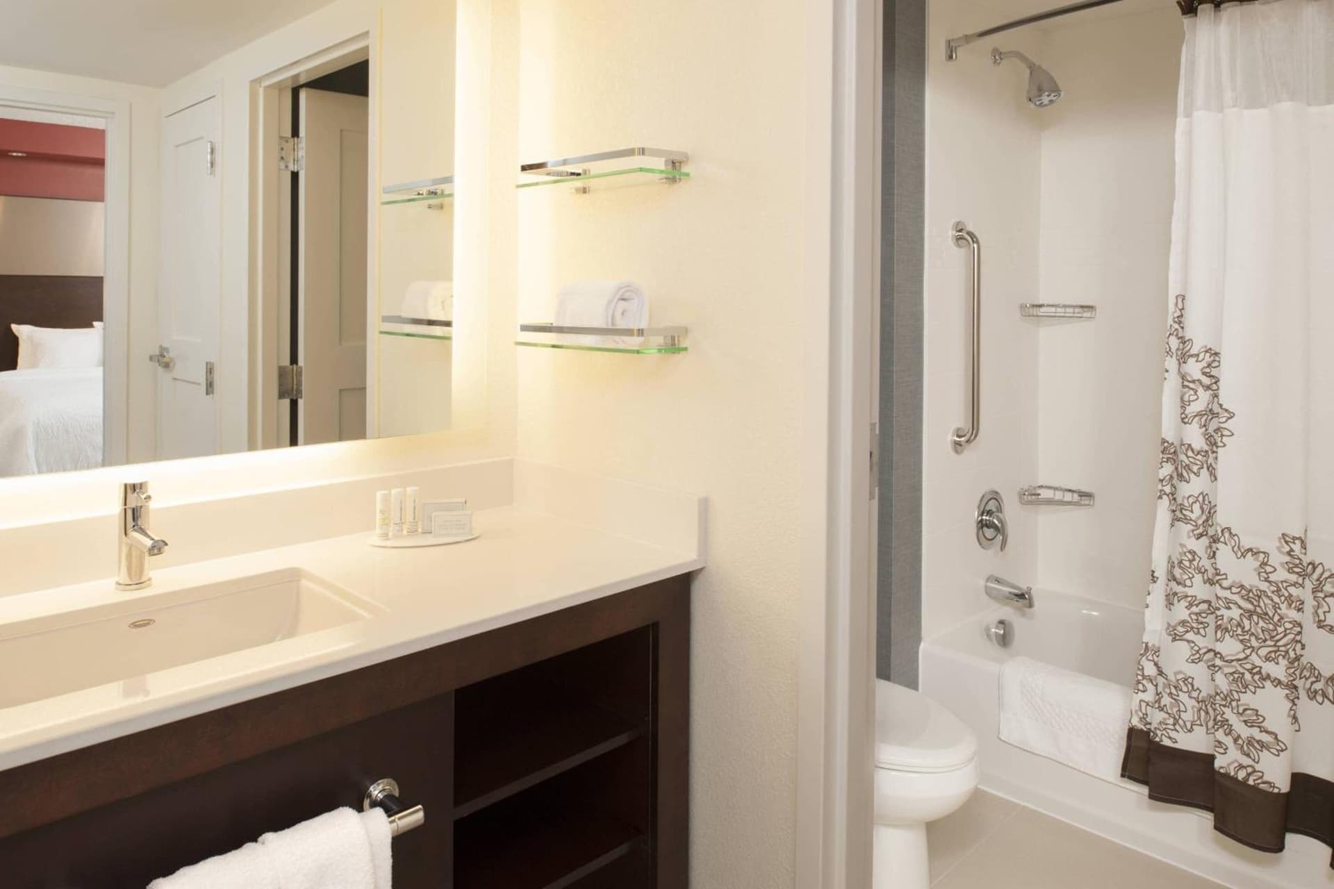 Residence Inn by Marriott Grand Rapids Airport gallery photo in Grand Rapids, MI — image 6