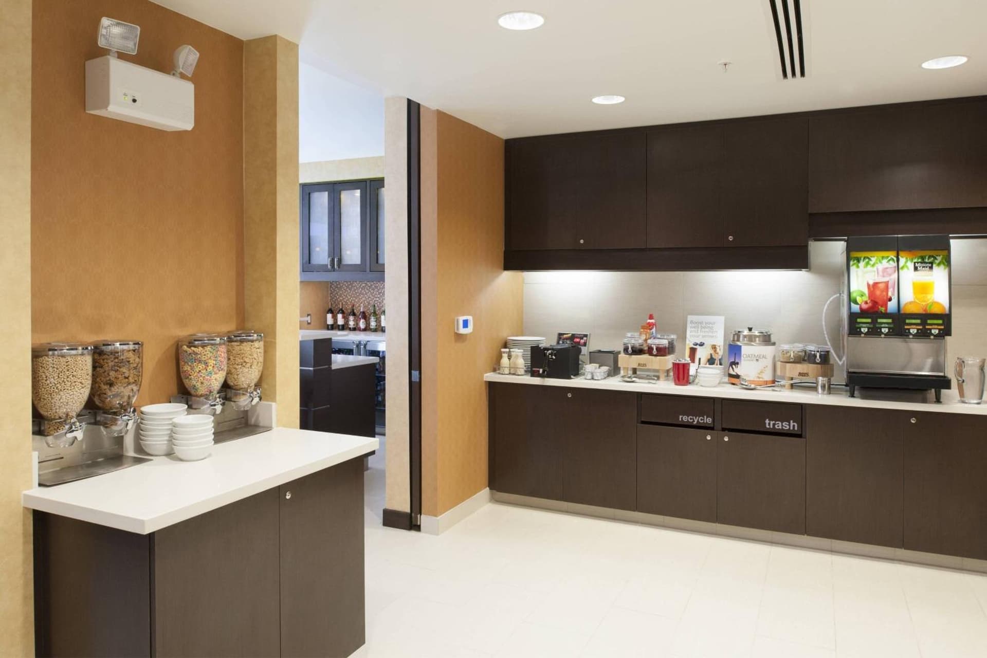 Residence Inn by Marriott Grand Rapids Airport property views in Grand Rapids, MI — gallery photo 3