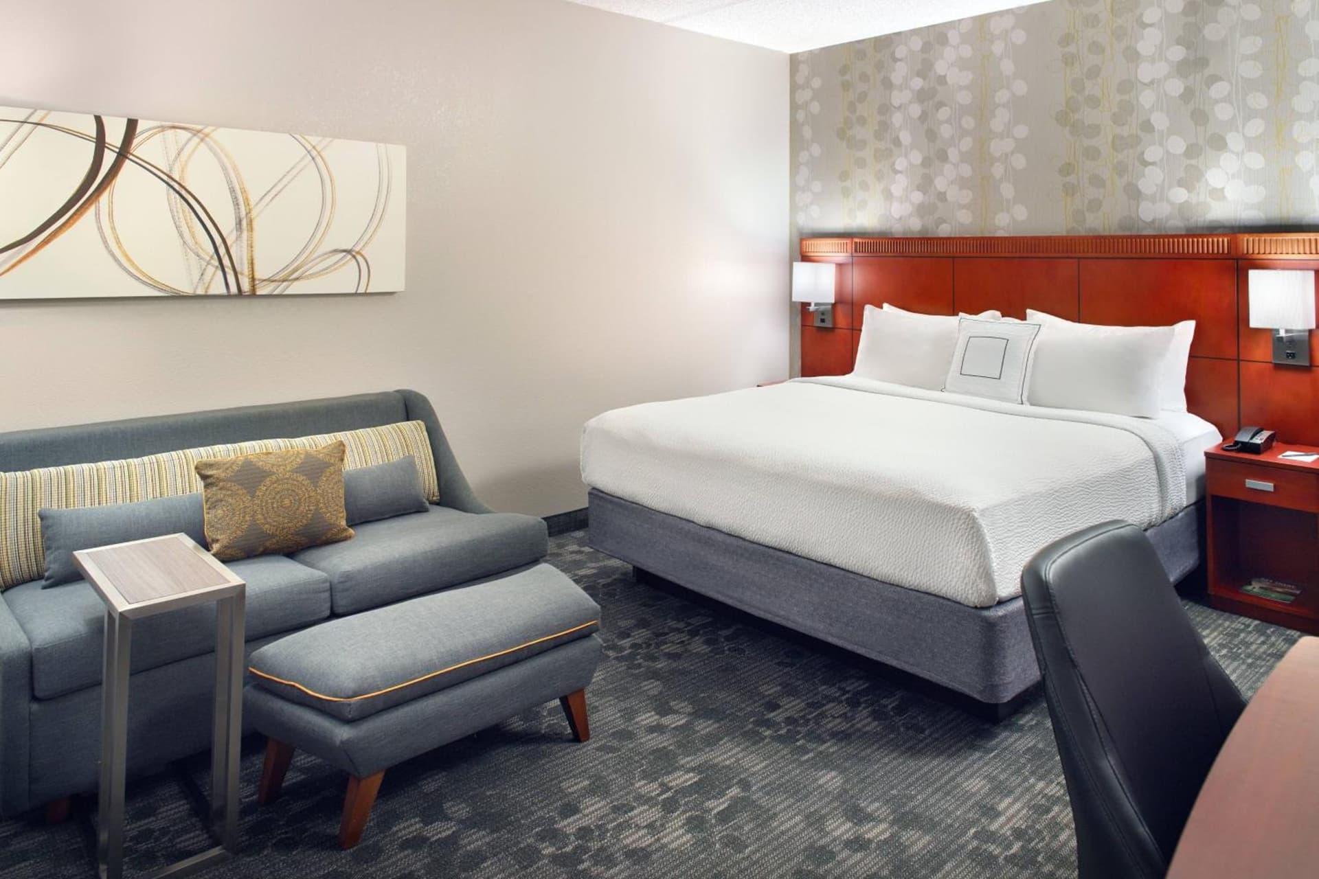 Courtyard by Marriott Raleigh Cary gallery photo in Cary, NC — image 9