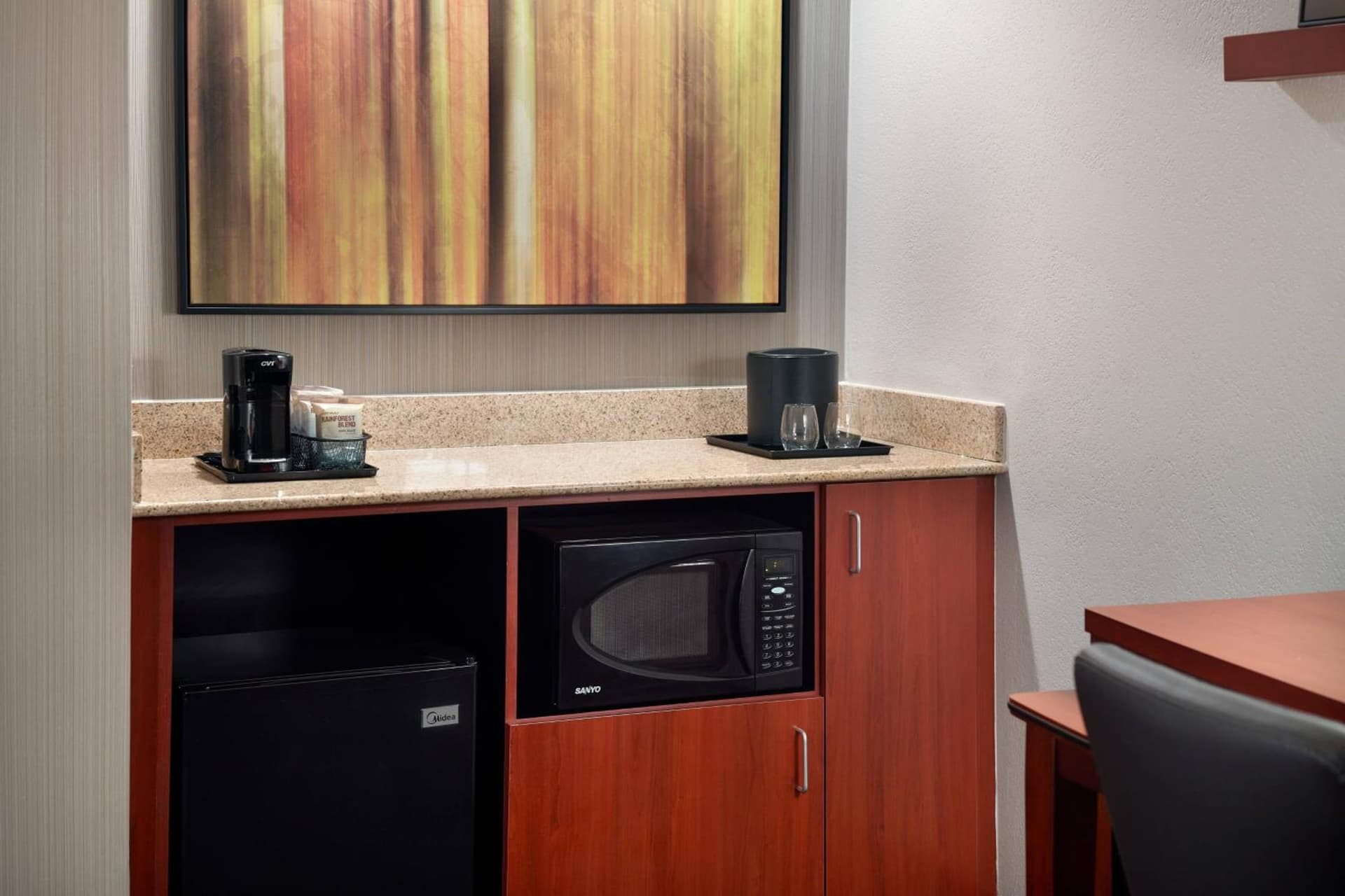 Courtyard by Marriott Raleigh Cary gallery photo in Cary, NC — image 30