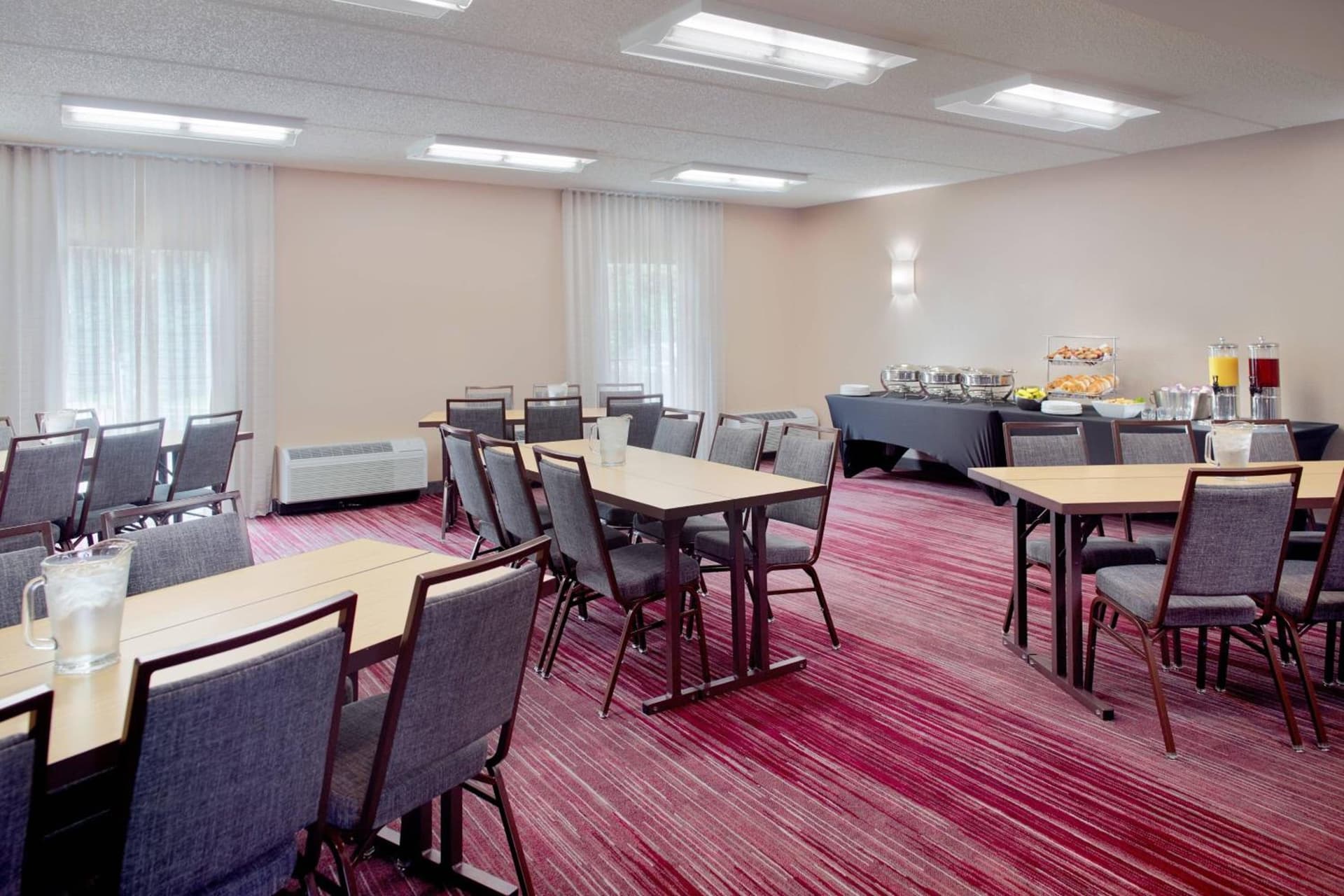 Courtyard by Marriott Raleigh Cary gallery photo in Cary, NC — image 20