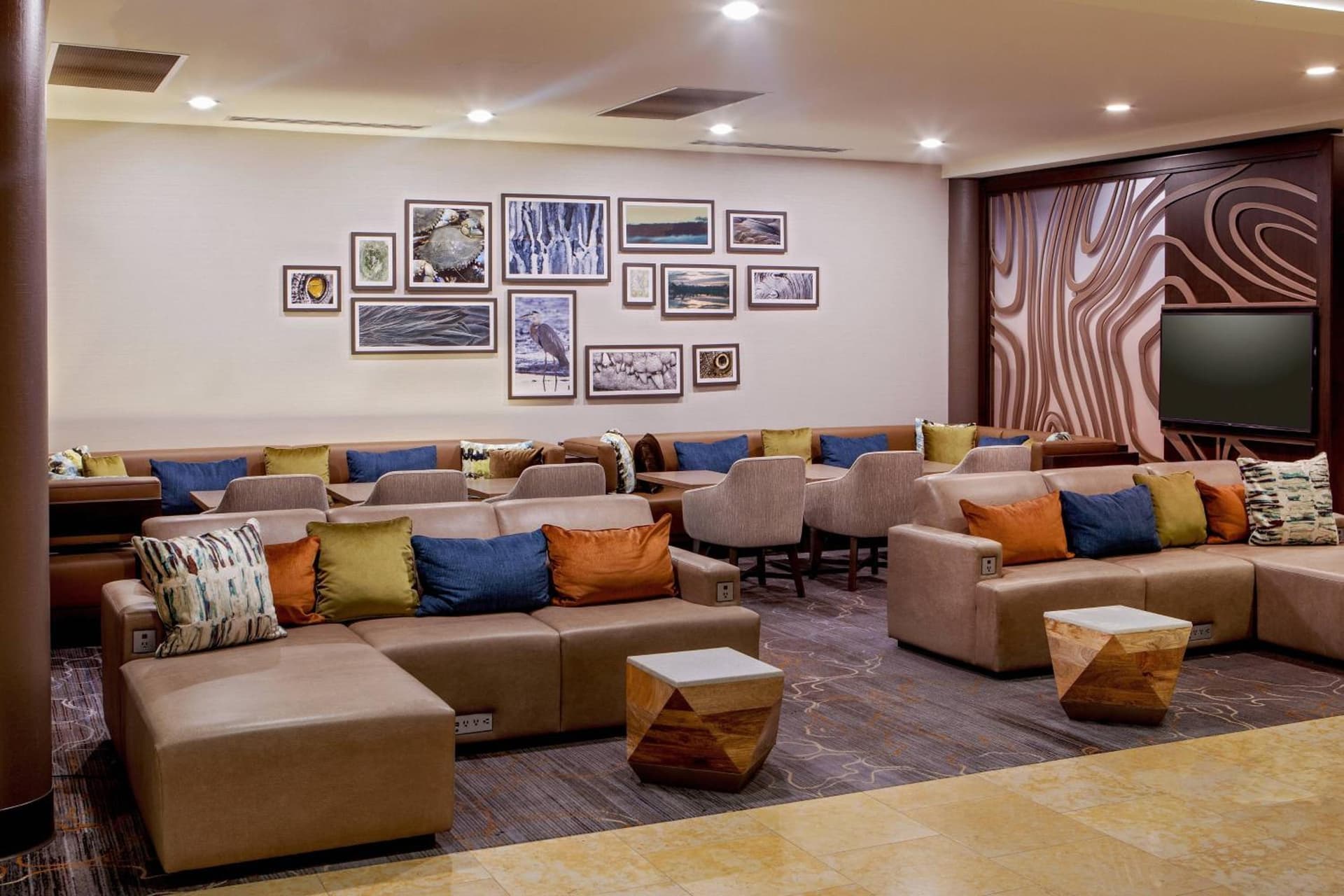 Delta Hotels by Marriott Chesapeake Norfolk gallery photo in Chesapeake, VA — image 29