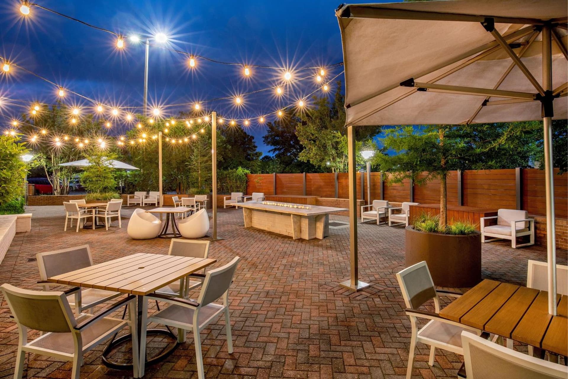 Delta Hotels by Marriott Chesapeake Norfolk gallery photo in Chesapeake, VA — image 9