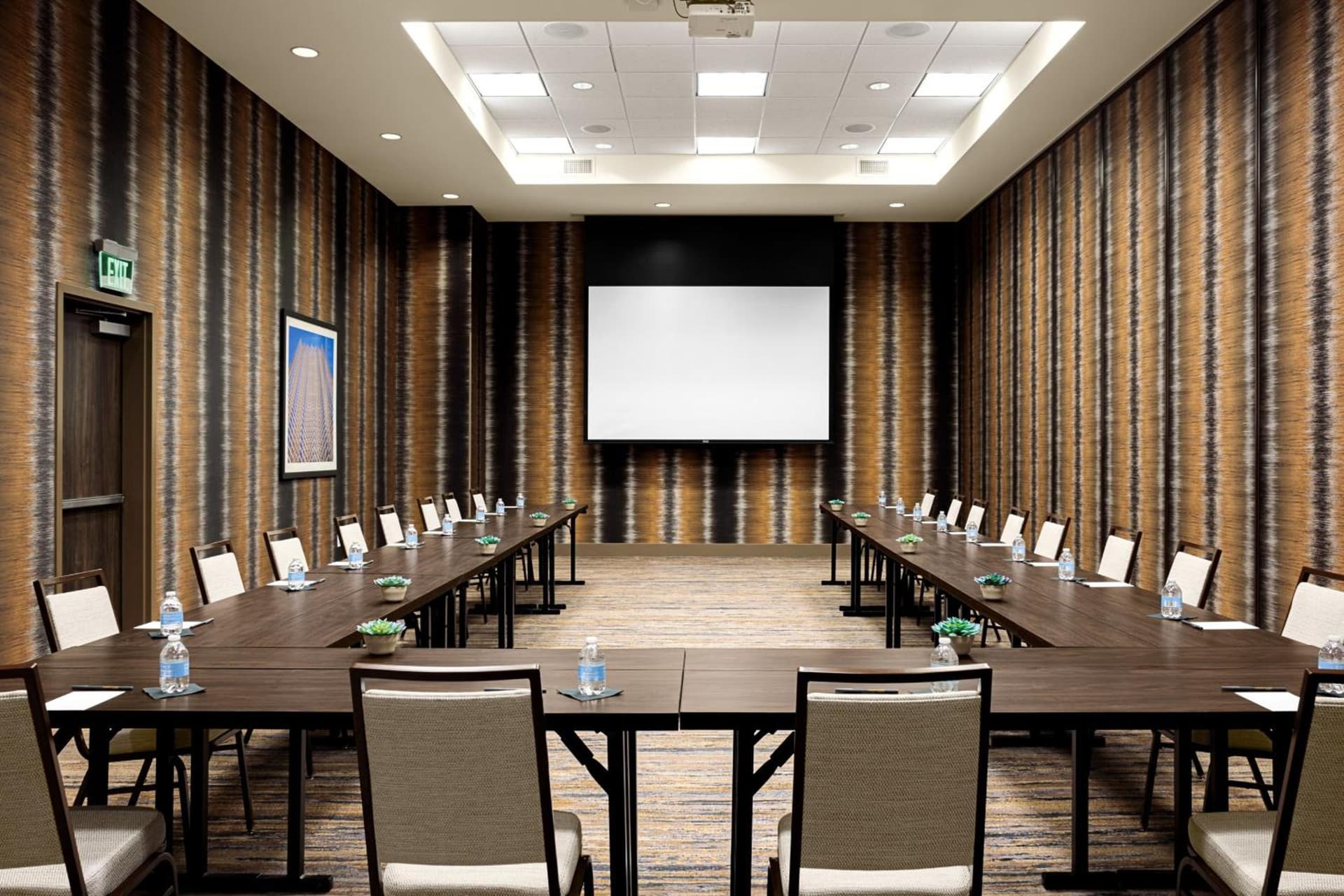 Courtyard by Marriott Dallas Downtown/Reunion District gallery photo in Dallas, TX — image 30
