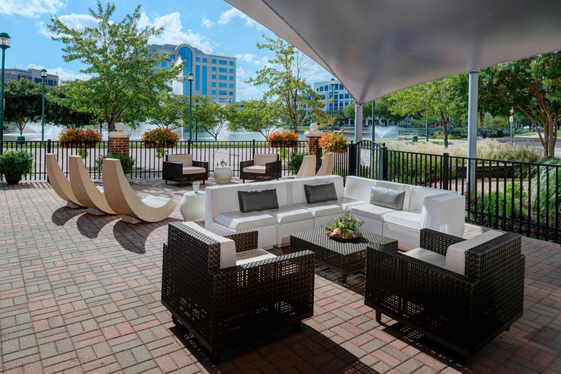 Newport News Marriott at City Center interior in Newport News, VA — gallery photo 2