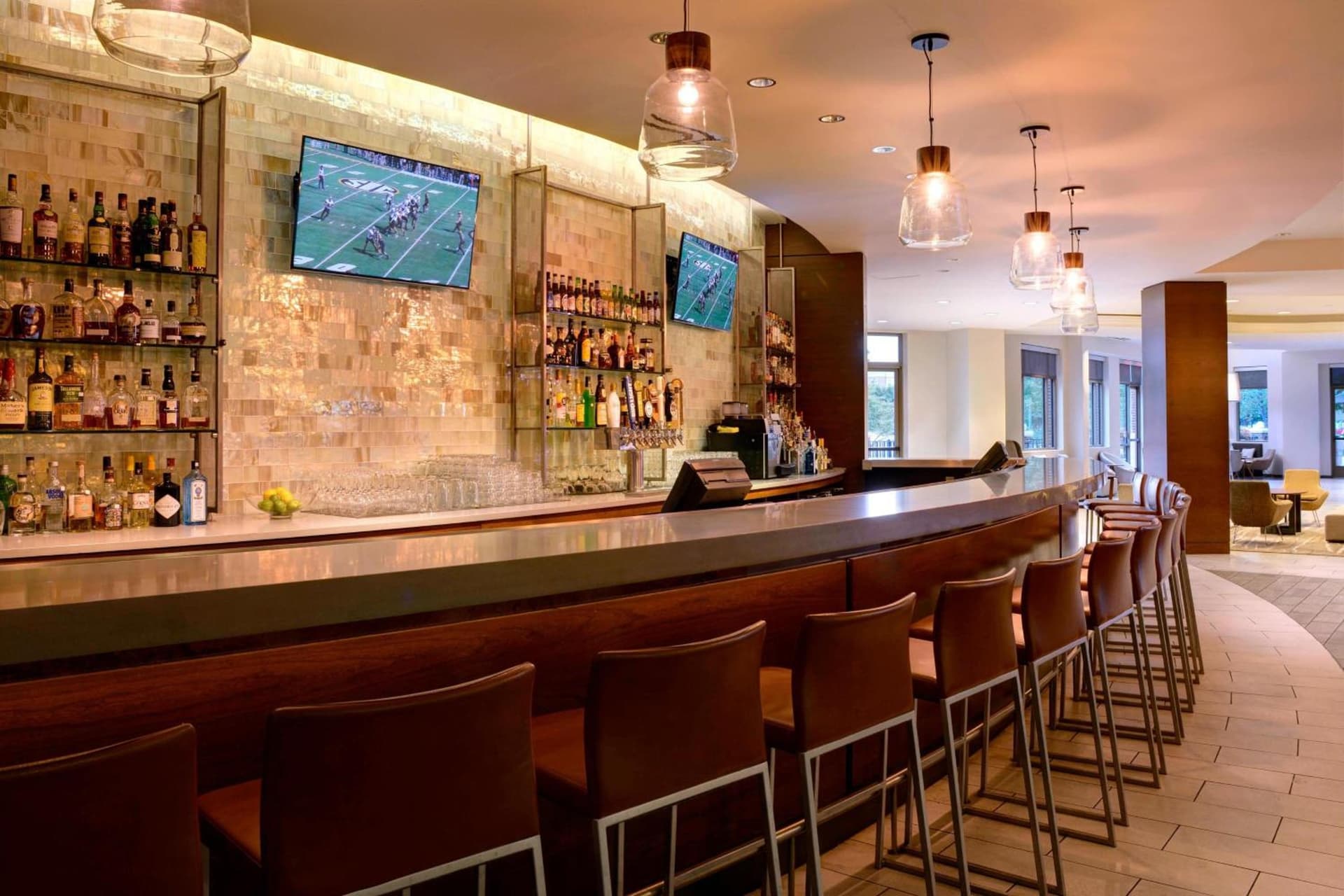 Newport News Marriott at City Center gallery photo in Newport News, VA — image 41