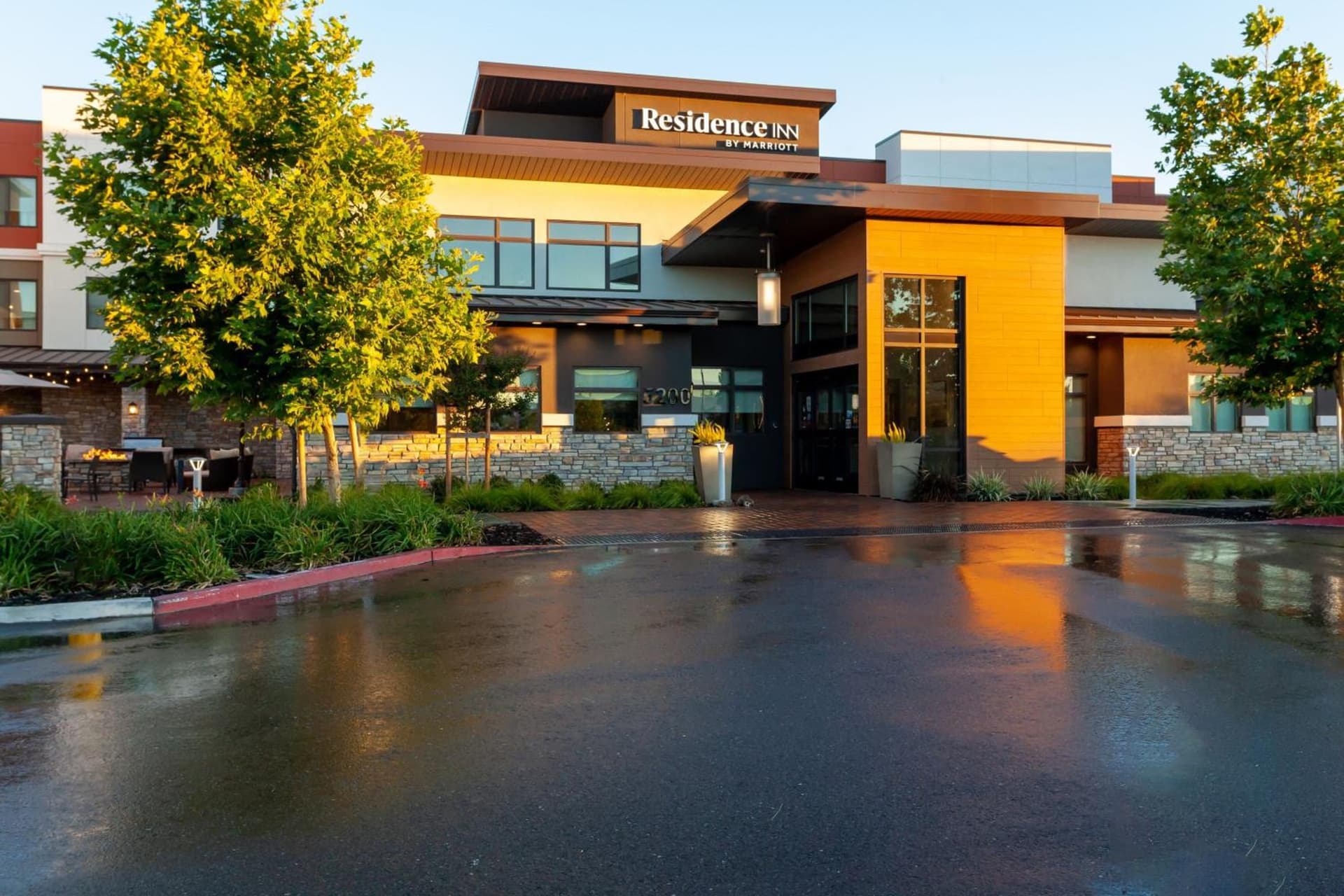 Residence Inn Livermore interior in Livermore, CA — gallery photo 2