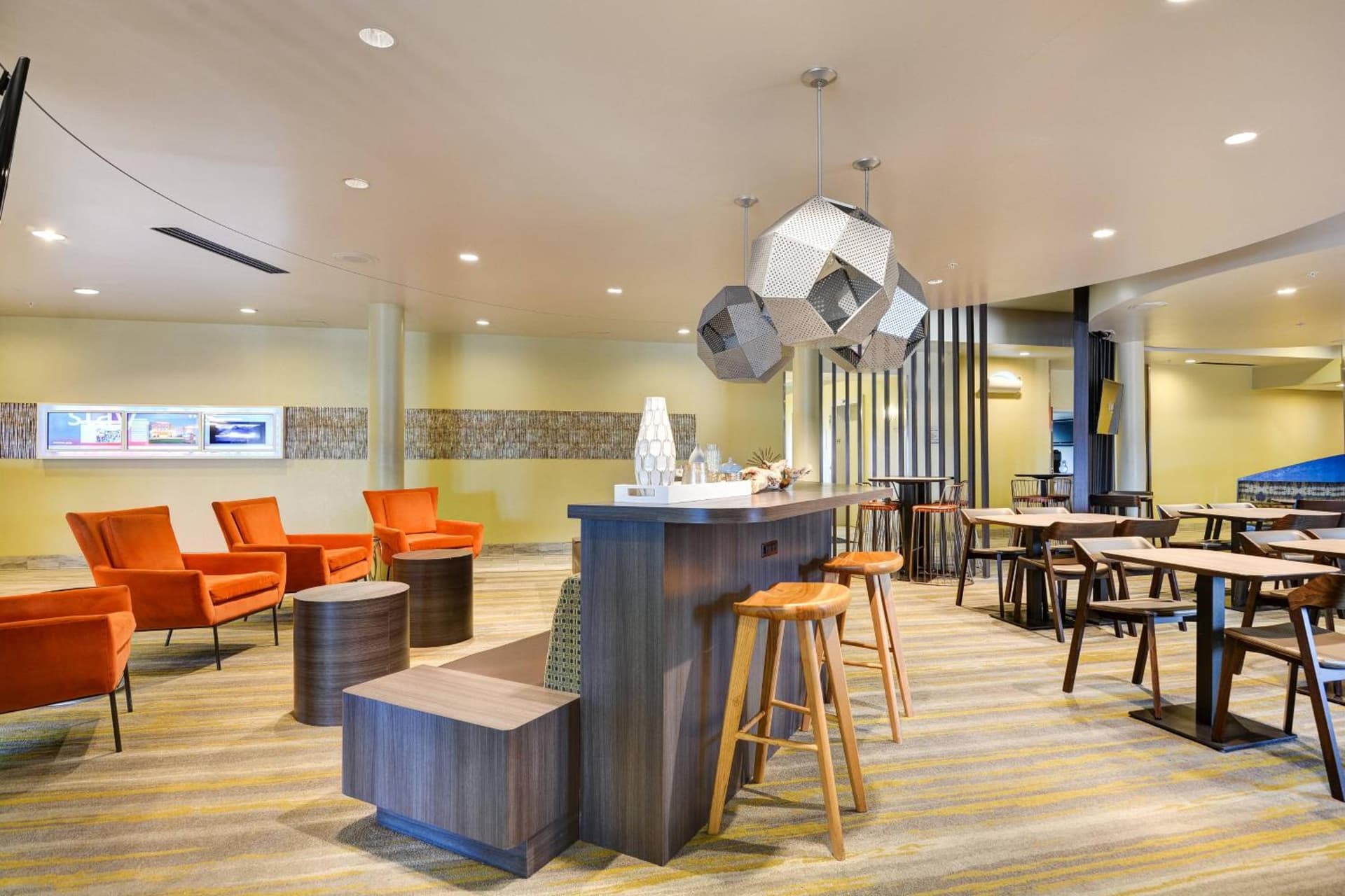 SpringHill Suites Shreveport-Bossier City/Louisiana Downs interior in Bossier City, LA — gallery photo 2