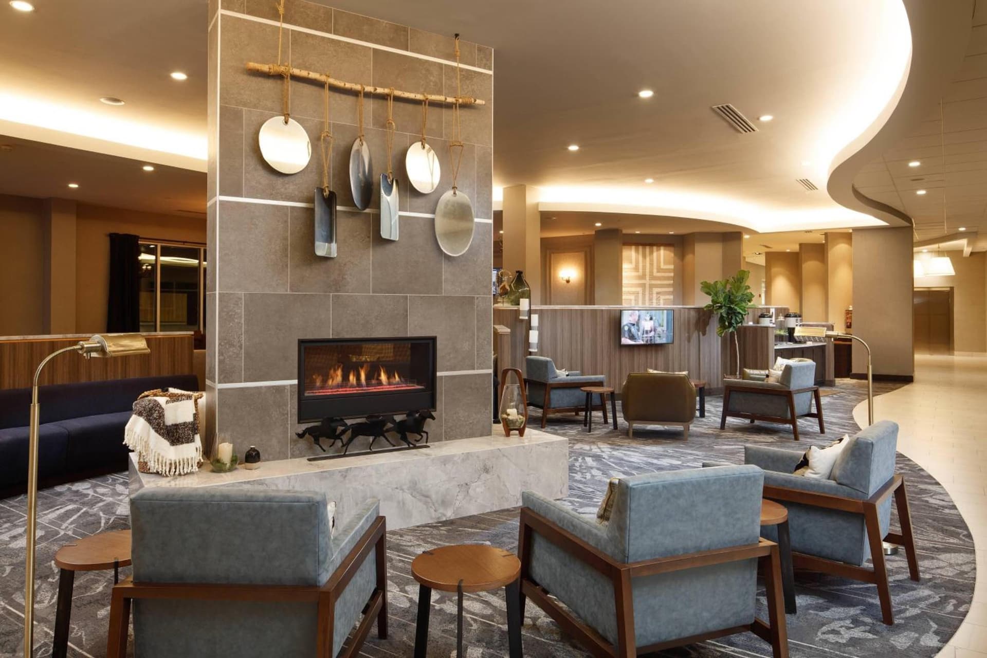 Fairfield Inn & Suites By Marriott Louisville Northeast interior in Louisville, KY — gallery photo 2