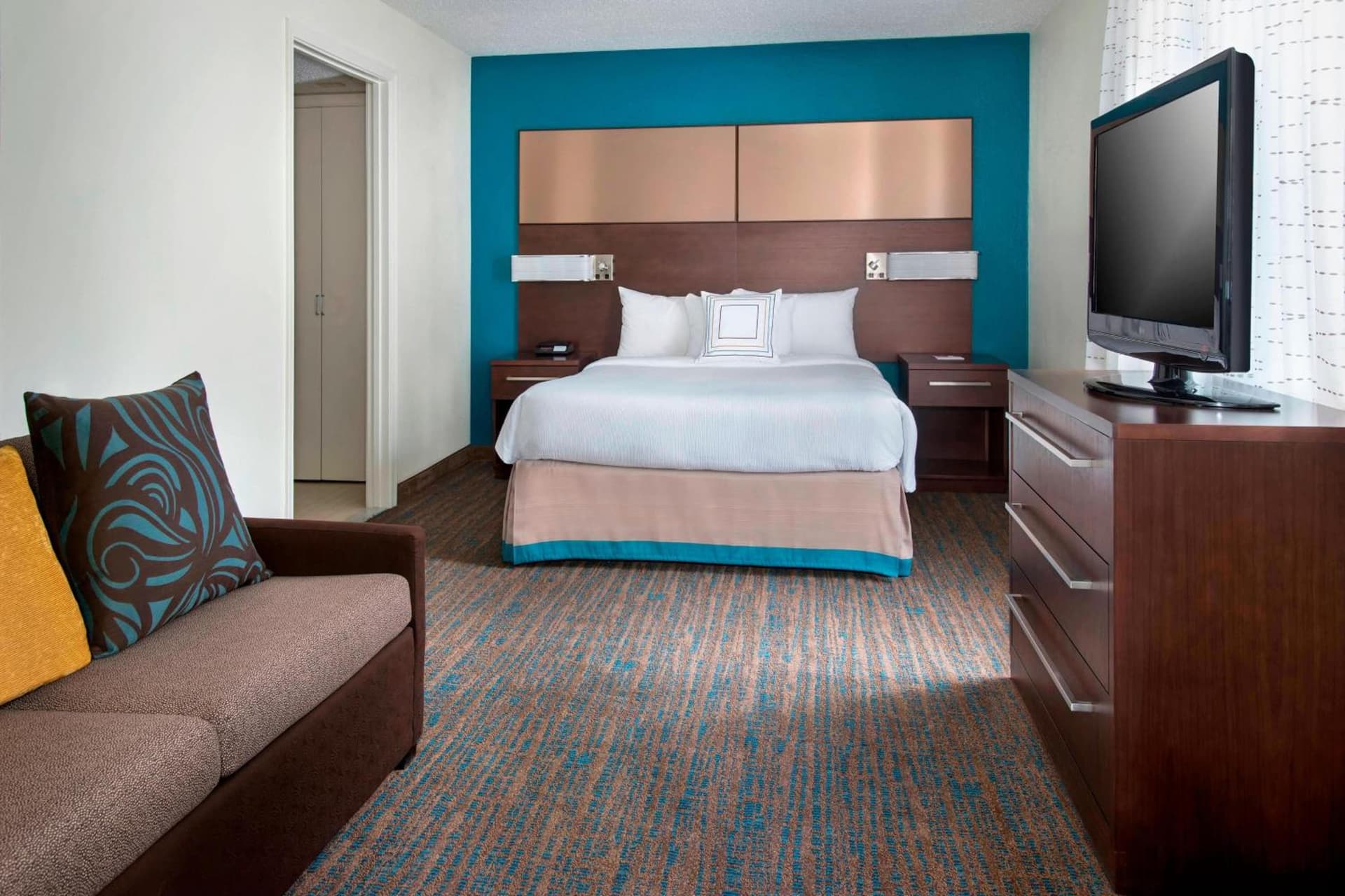 Residence Inn Philadelphia Valley Forge interior in Berwyn, PA — gallery photo 2