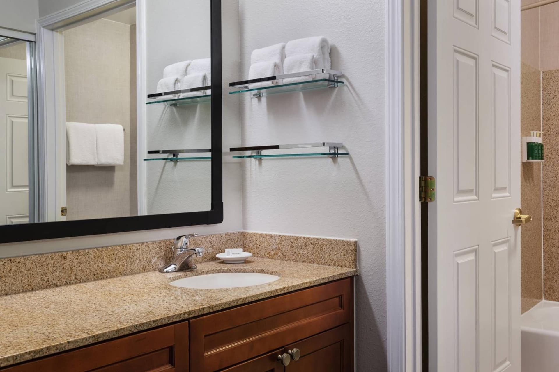 Residence Inn Poughkeepsie gallery photo in Poughkeepsie, NY — image 12