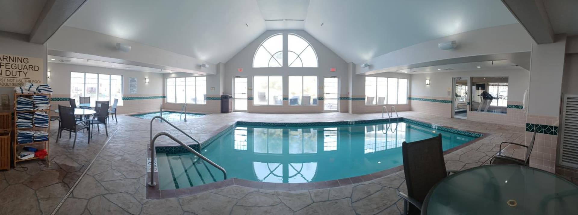 Country Inn & Suites by Radisson, Madison, WI gallery photo in Madison, WI — image 12