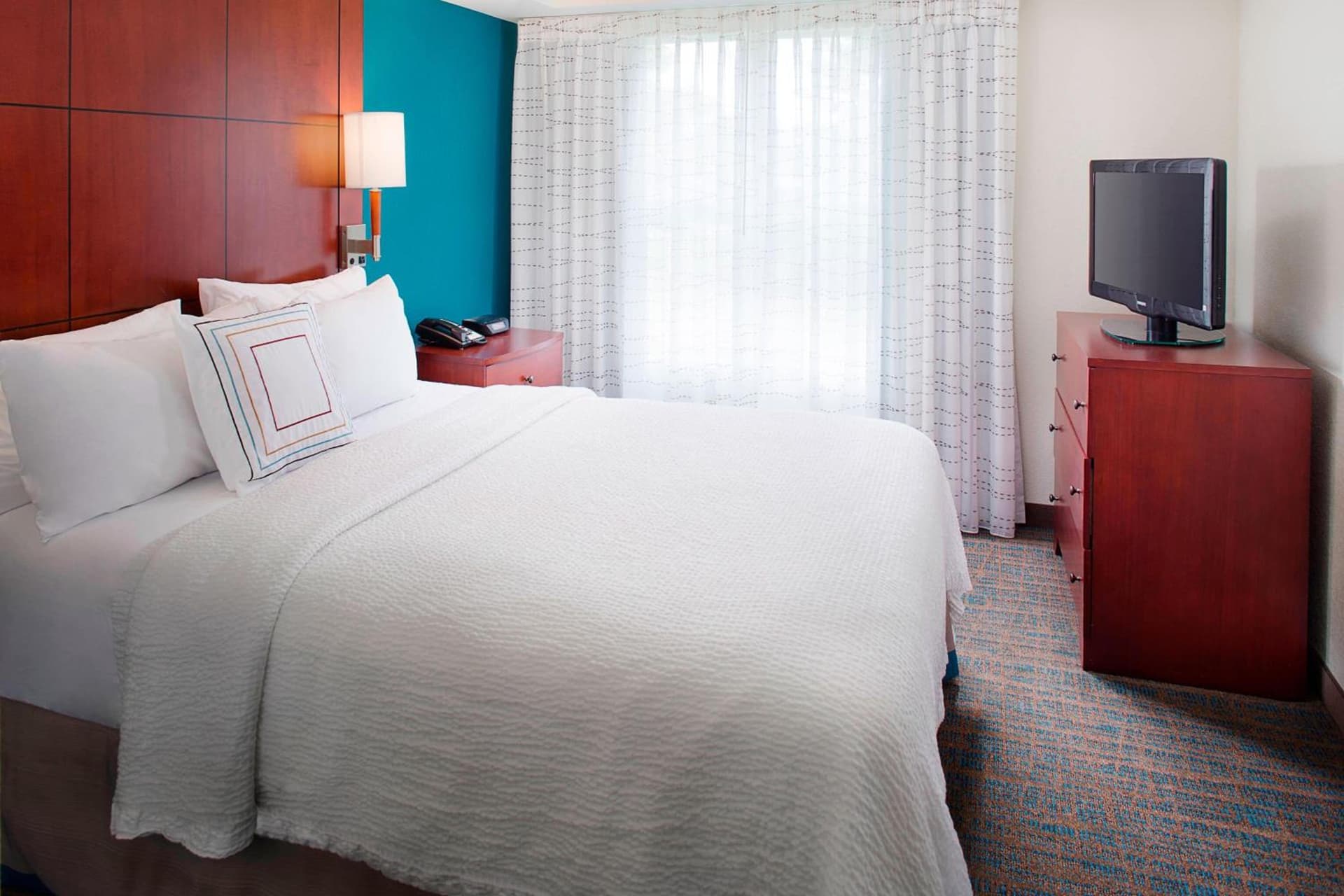 Residence Inn by Marriott Roanoke Airport gallery photo in Roanoke, VA — image 7