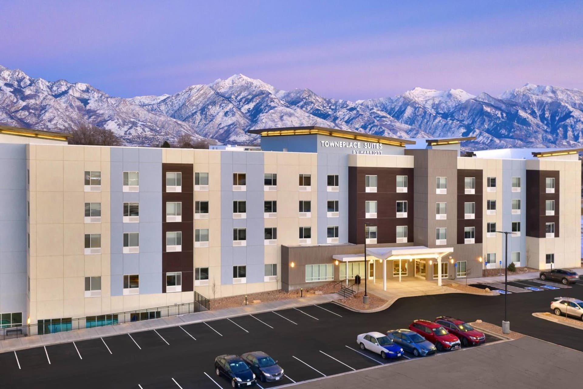 TownePlace Suites Salt Lake City Murray interior in Murray, UT — gallery photo 2