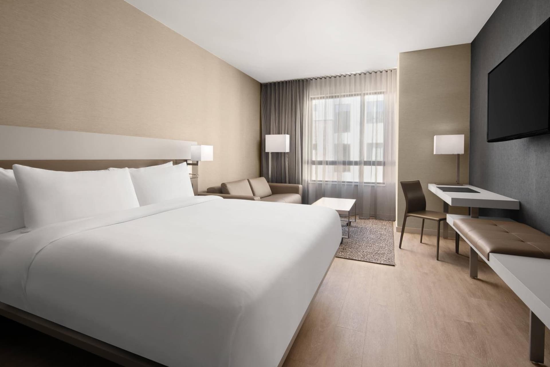 AC Hotel by Marriott Santa Rosa Sonoma Wine Country gallery photo in Santa Rosa, CA — image 23
