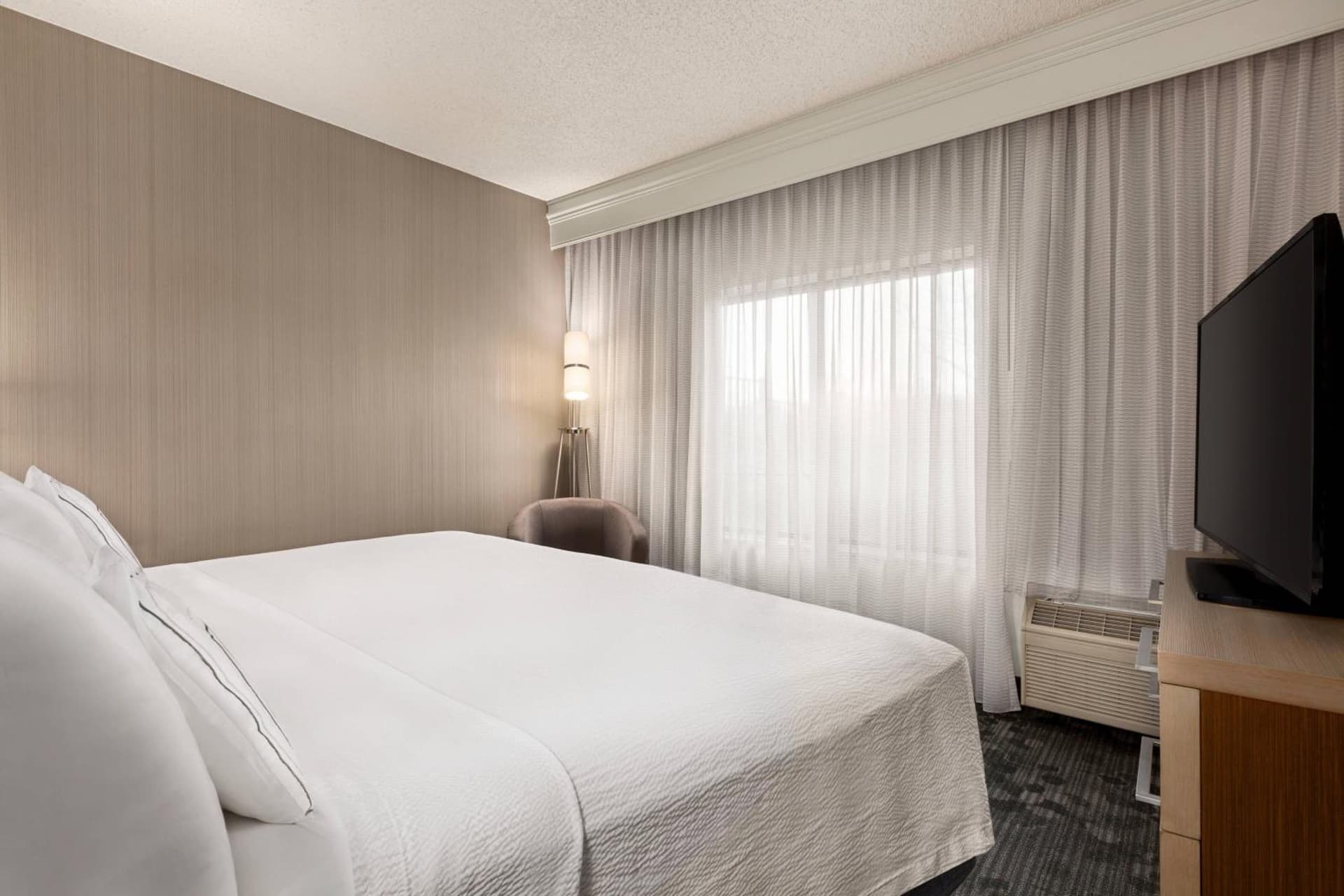 Courtyard by Marriott Roseville gallery photo in Roseville, CA — image 30