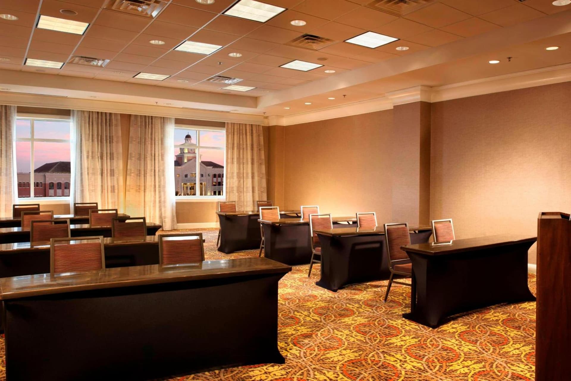 Houston Marriott Sugar Land gallery photo in Sugar Land, TX — image 4