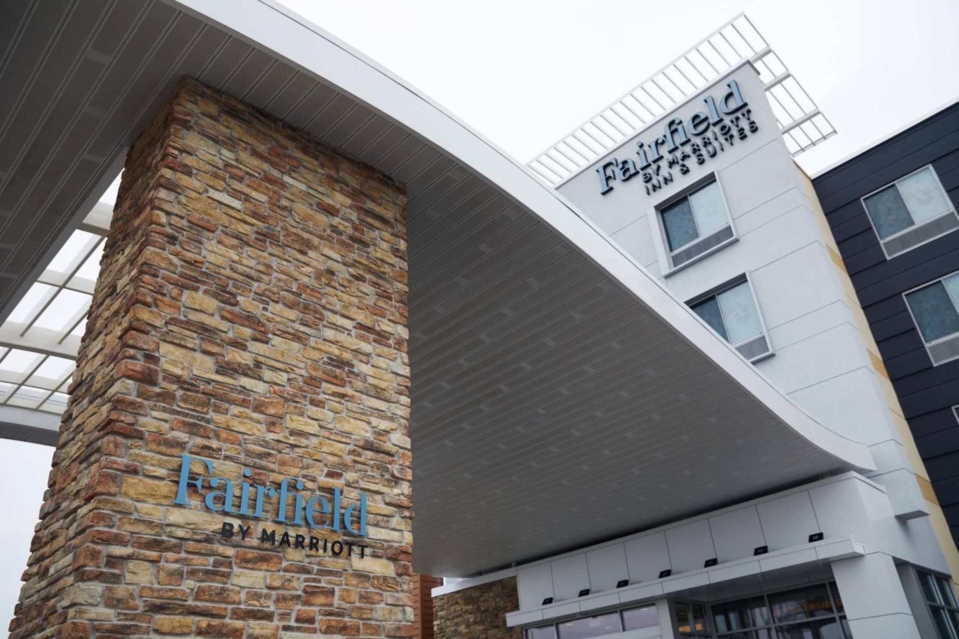 Fairfield Inn & Suites Sheboygan property views in Sheboygan, WI — gallery photo 3