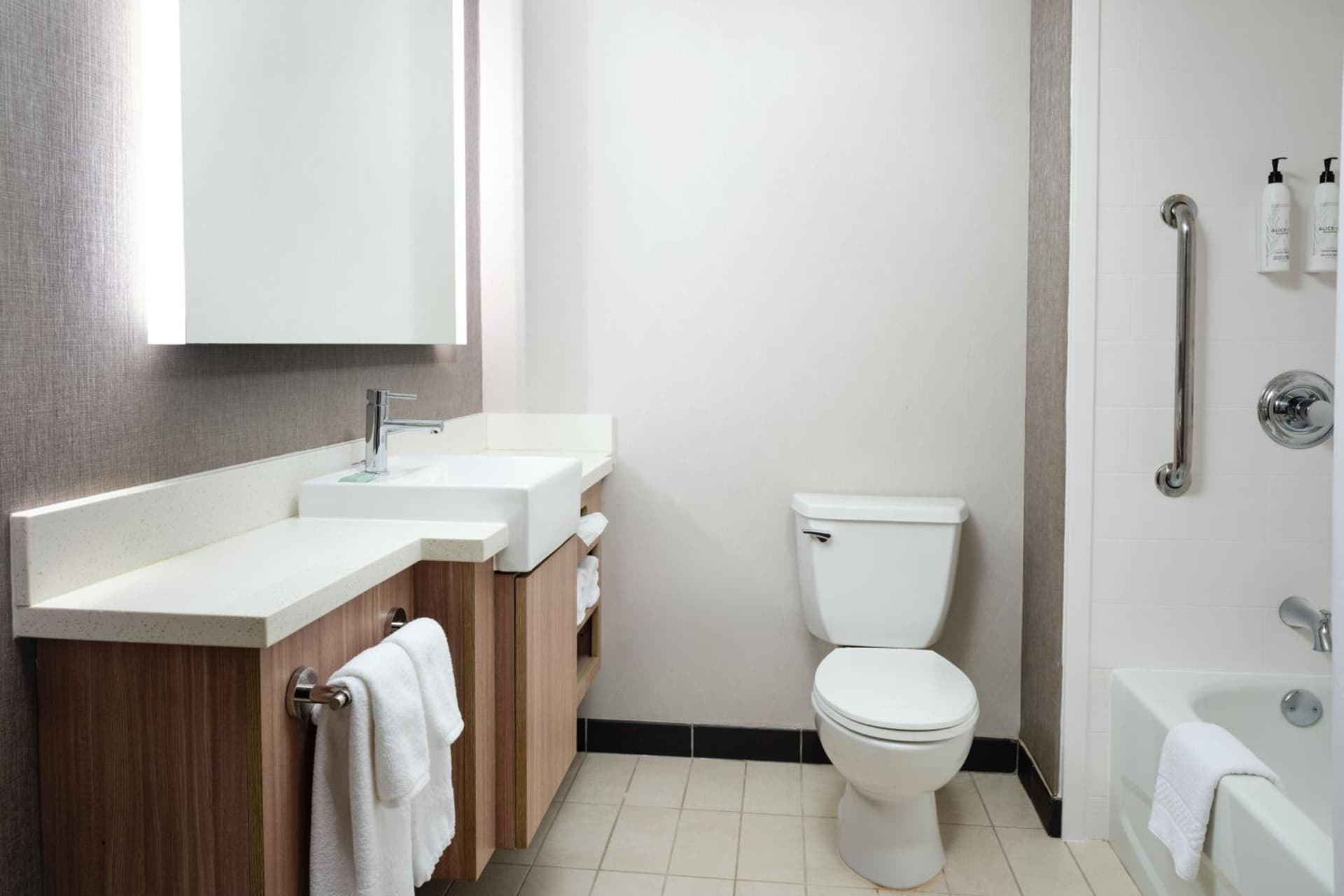 SpringHill Suites Minneapolis-St. Paul Airport/Mall Of America gallery photo in Bloomington, MN — image 38