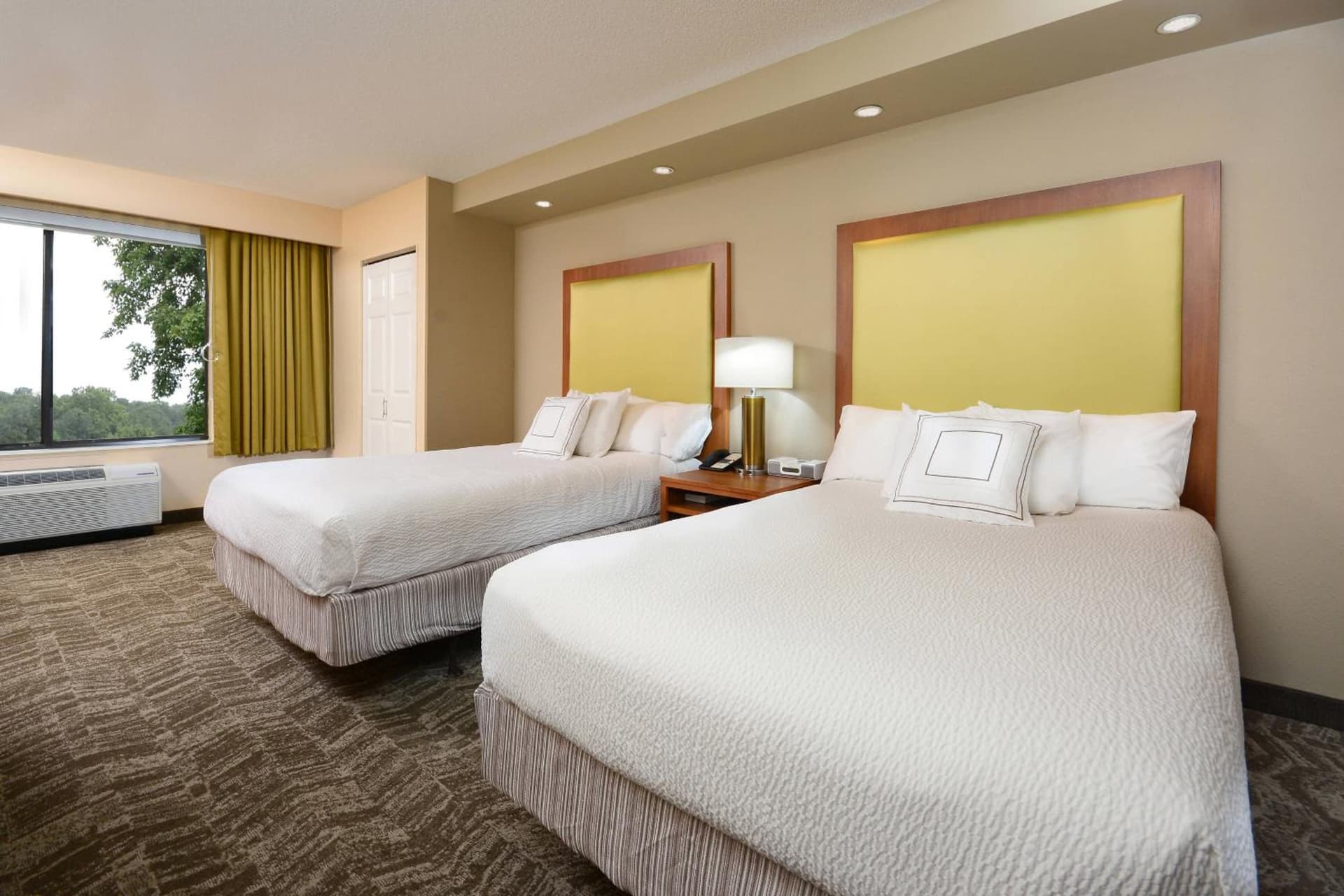 SpringHill Suites by Marriott Lynchburg Airport/University Area interior in Lynchburg, VA — gallery photo 2