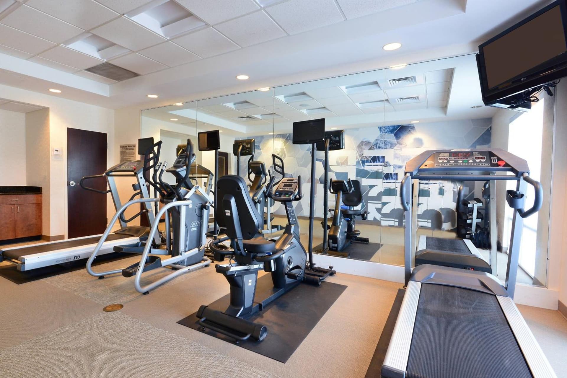 SpringHill Suites by Marriott Lynchburg Airport/University Area gallery photo in Lynchburg, VA — image 6
