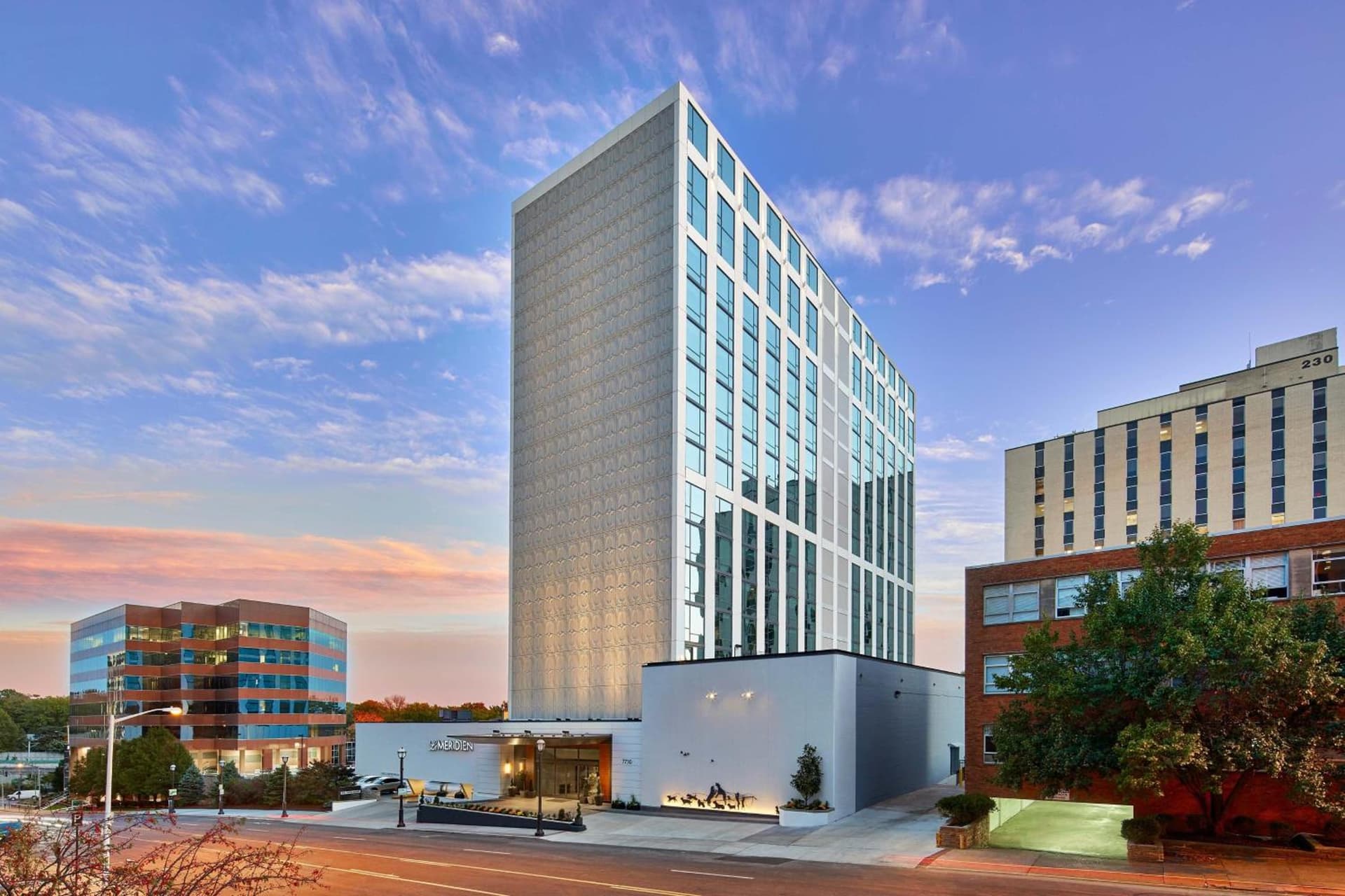 Le Méridien St. Louis Clayton featured exterior or lobby in Clayton, MO — similar hotel