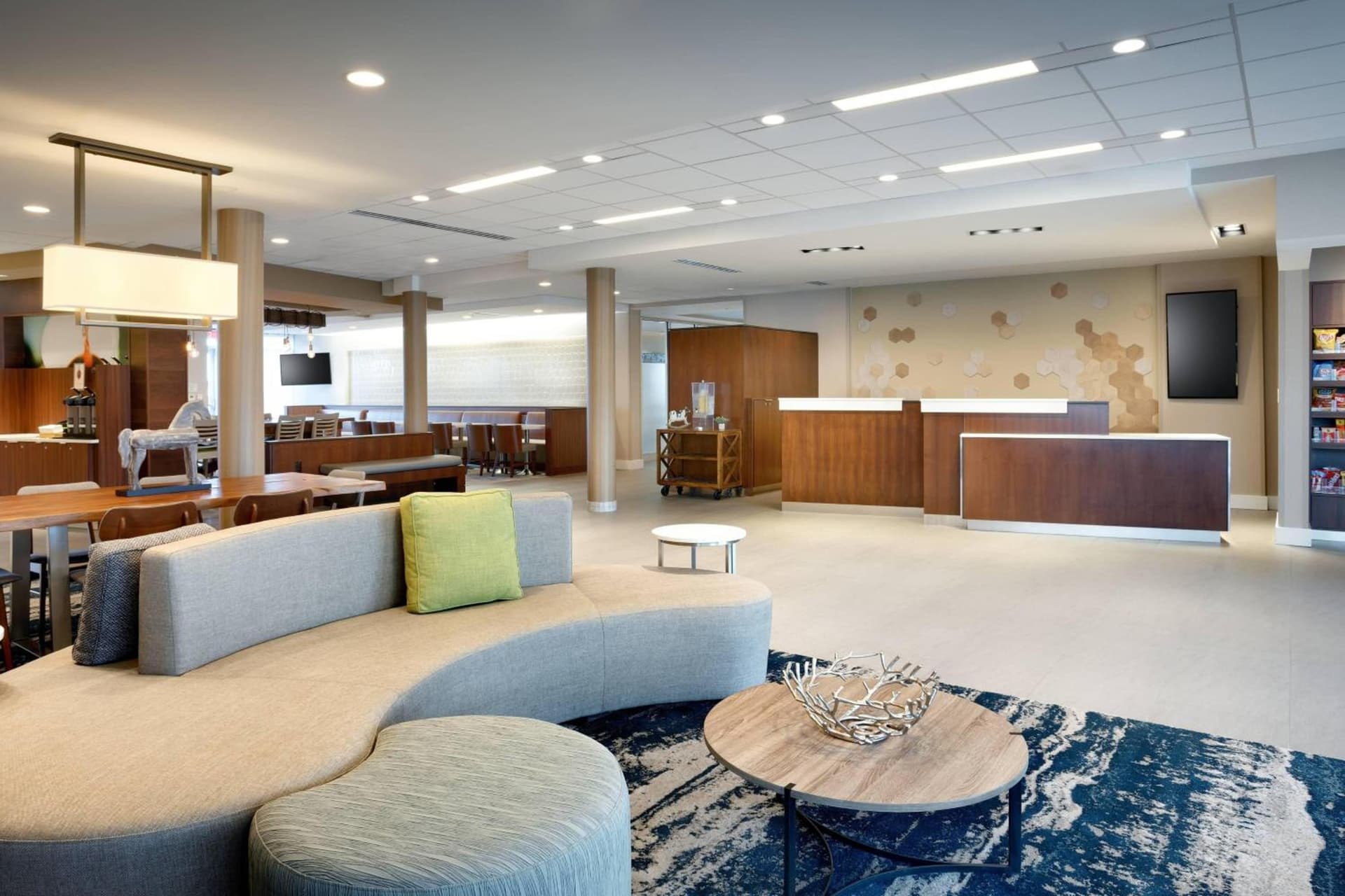 Fairfield Inn & Suites by Marriott Springfield North property views in Springfield, MO — gallery photo 3