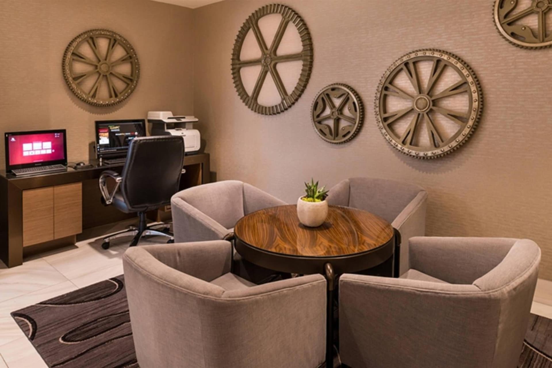 Marriott Melville Long Island gallery photo in Melville, NY — image 24