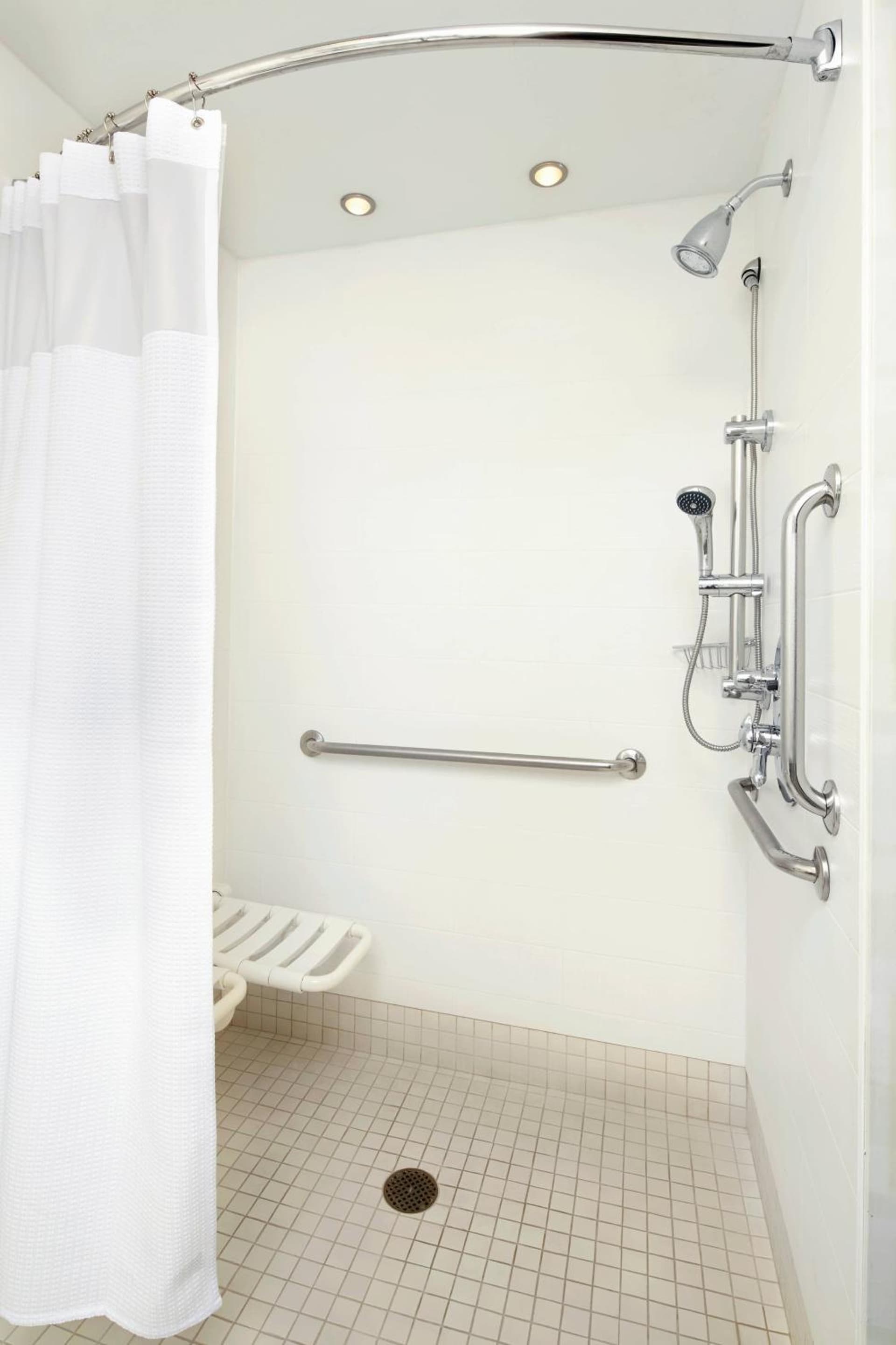 SpringHill Suites by Marriott Chicago Waukegan/Gurnee gallery photo in Waukegan, IL — image 26