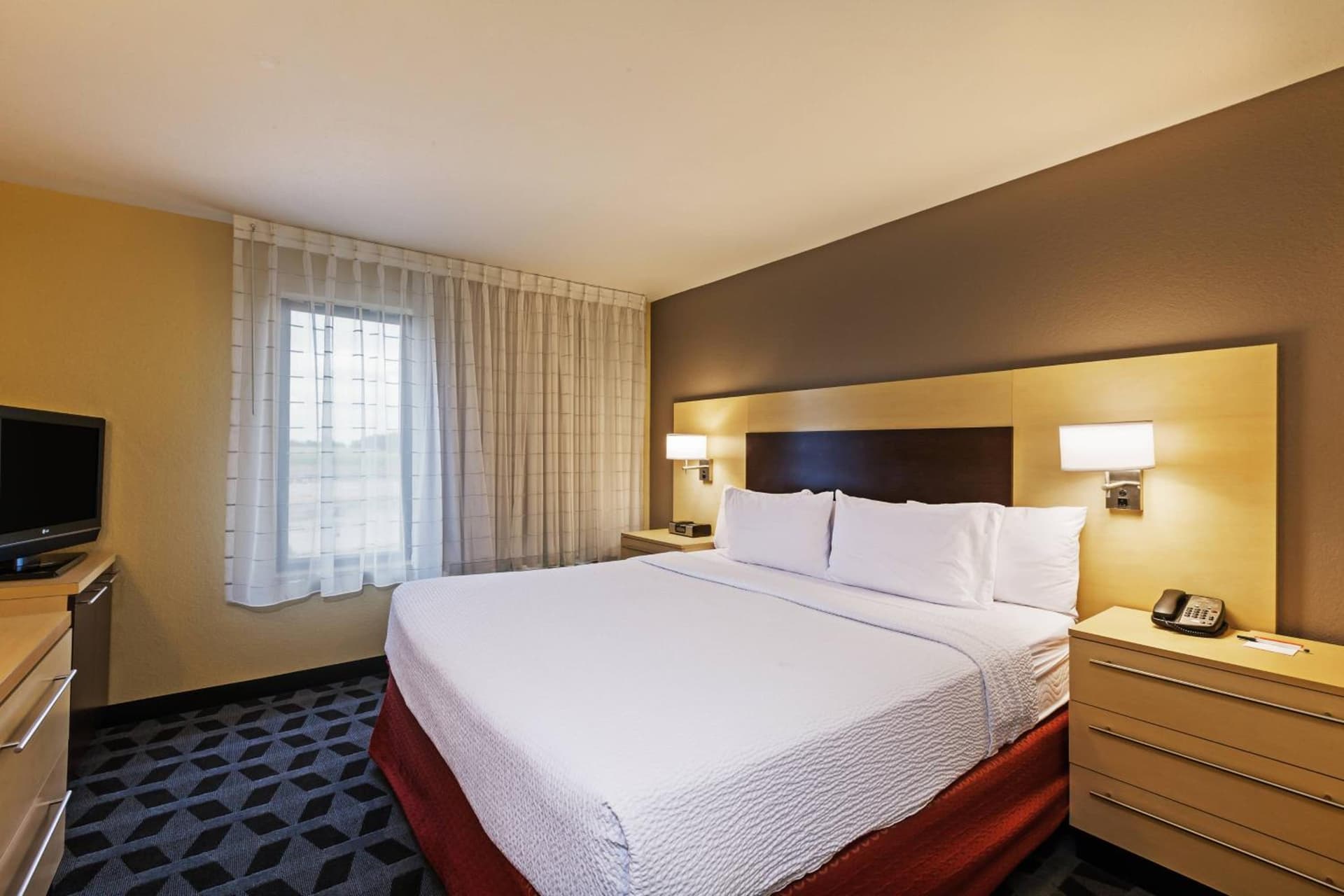 TownePlace Suites by Marriott Tulsa Broken Arrow gallery photo in Broken Arrow, OK — image 9