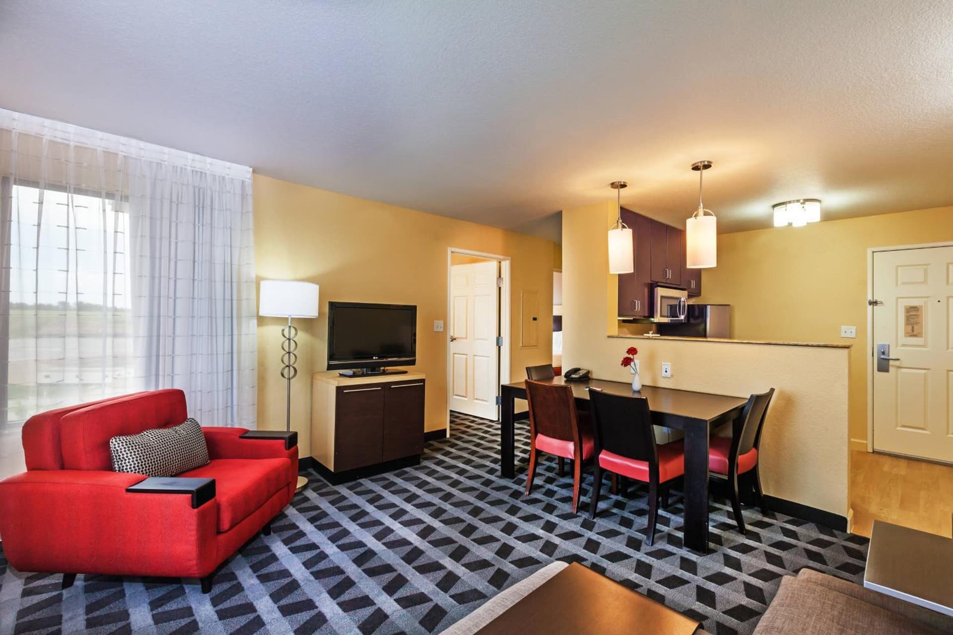 TownePlace Suites by Marriott Tulsa Broken Arrow gallery photo in Broken Arrow, OK — image 19